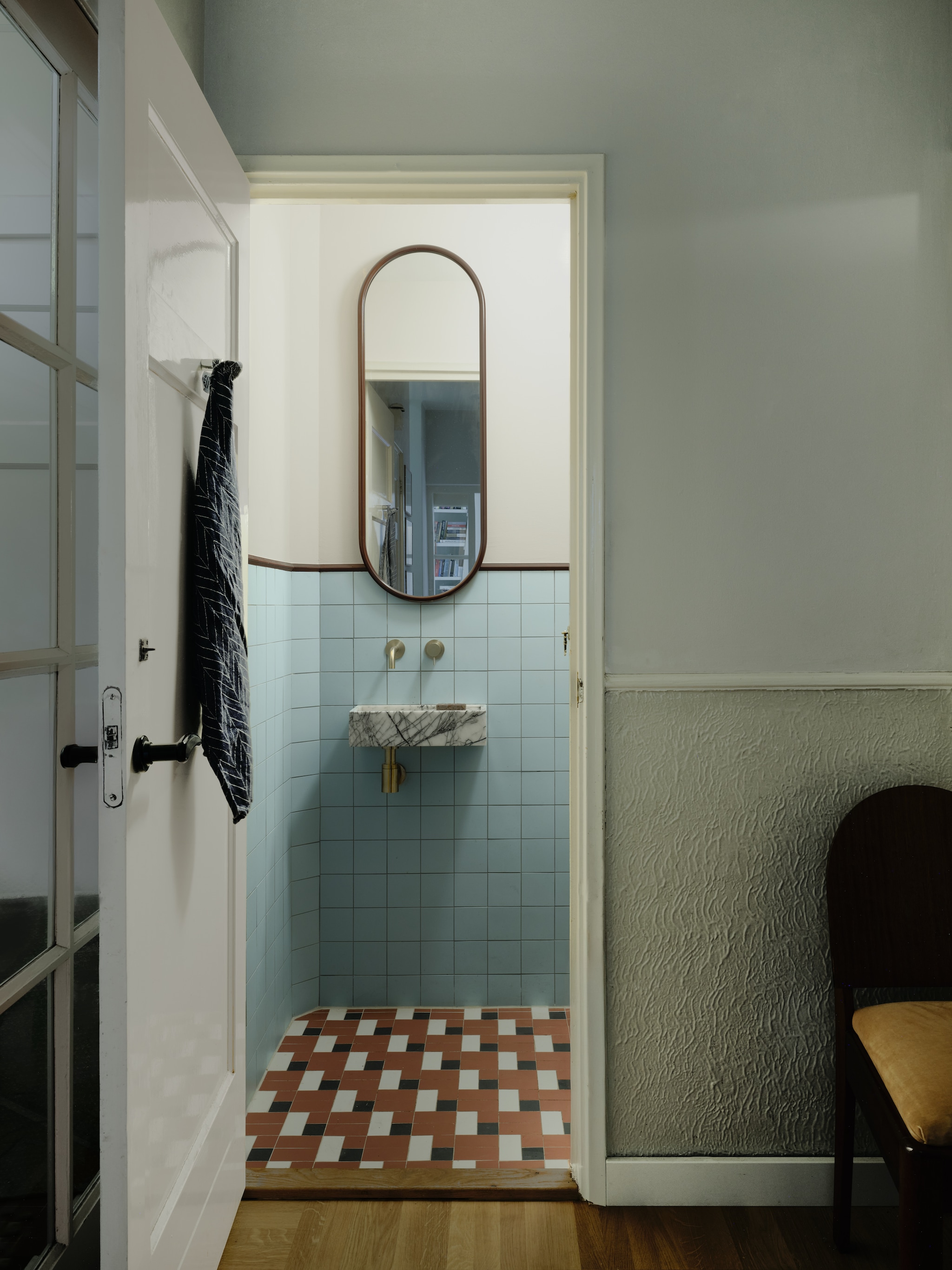 Spiegel Aytm. Tegels Winckelmans. vtwonen 04-2026 | fotografie Mr. Frank