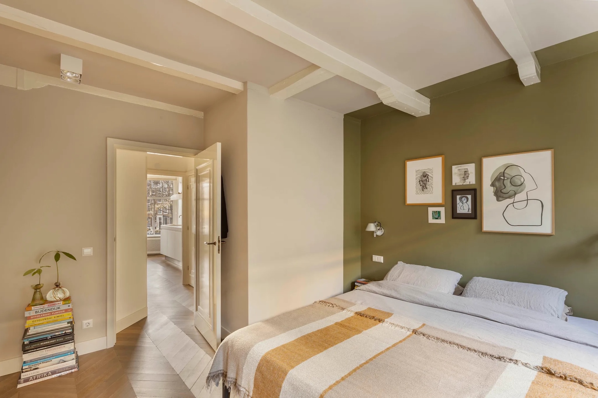 Funda - DSTRCT Amsterdam