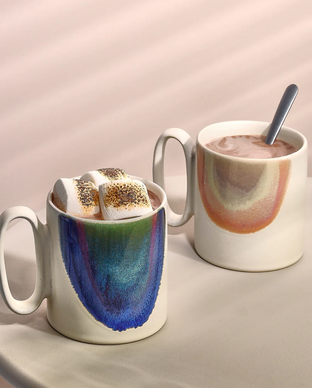 Salt & Pepper, beker 39cl beige/pink Paint. vtwonen.nl/shop