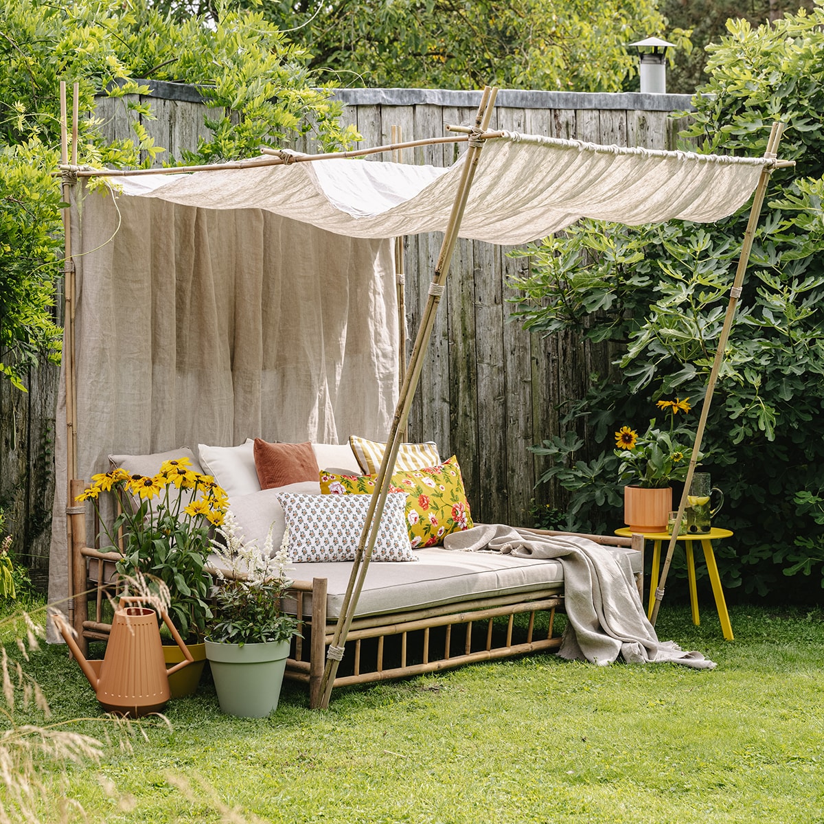 vtwonen Tuin 10 | productie Corrien Flohil | styling Moniek Visser | fotografie Denise Pronk | uitvoering Randy Birahy