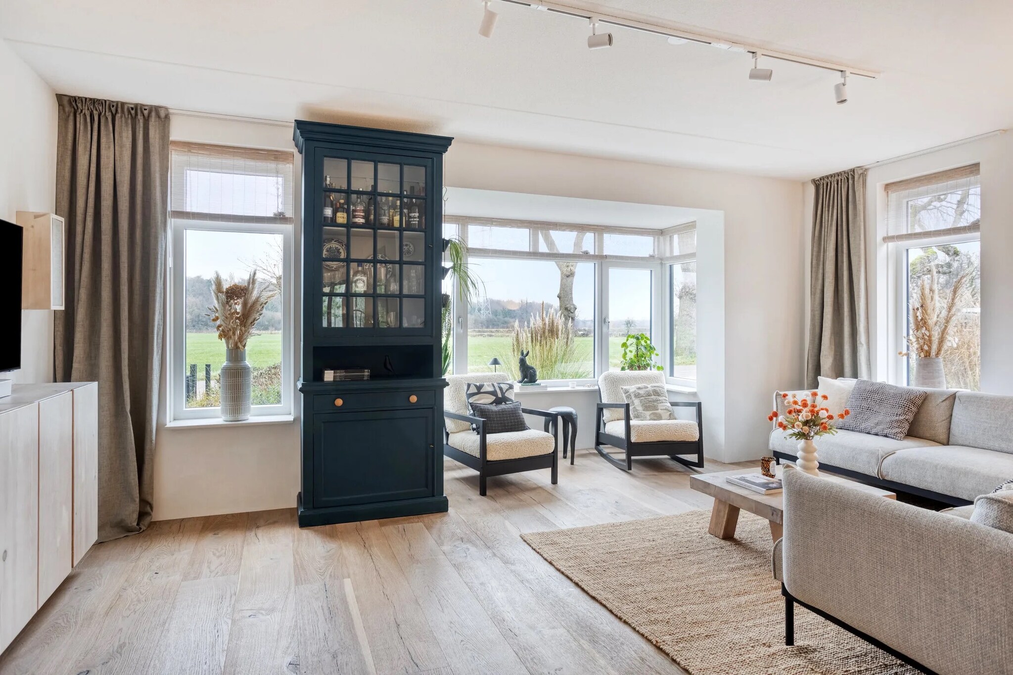 Funda - iQ Makelaars