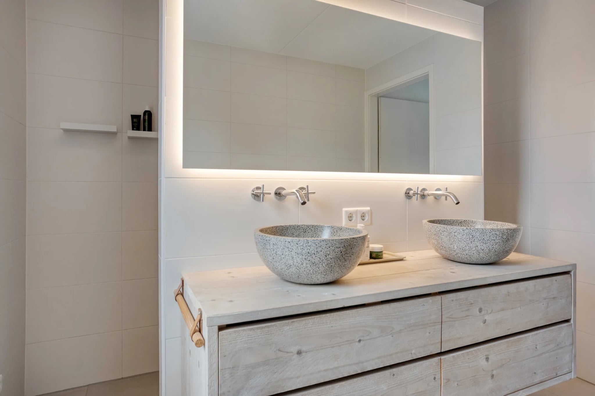 Funda - iQ Makelaars