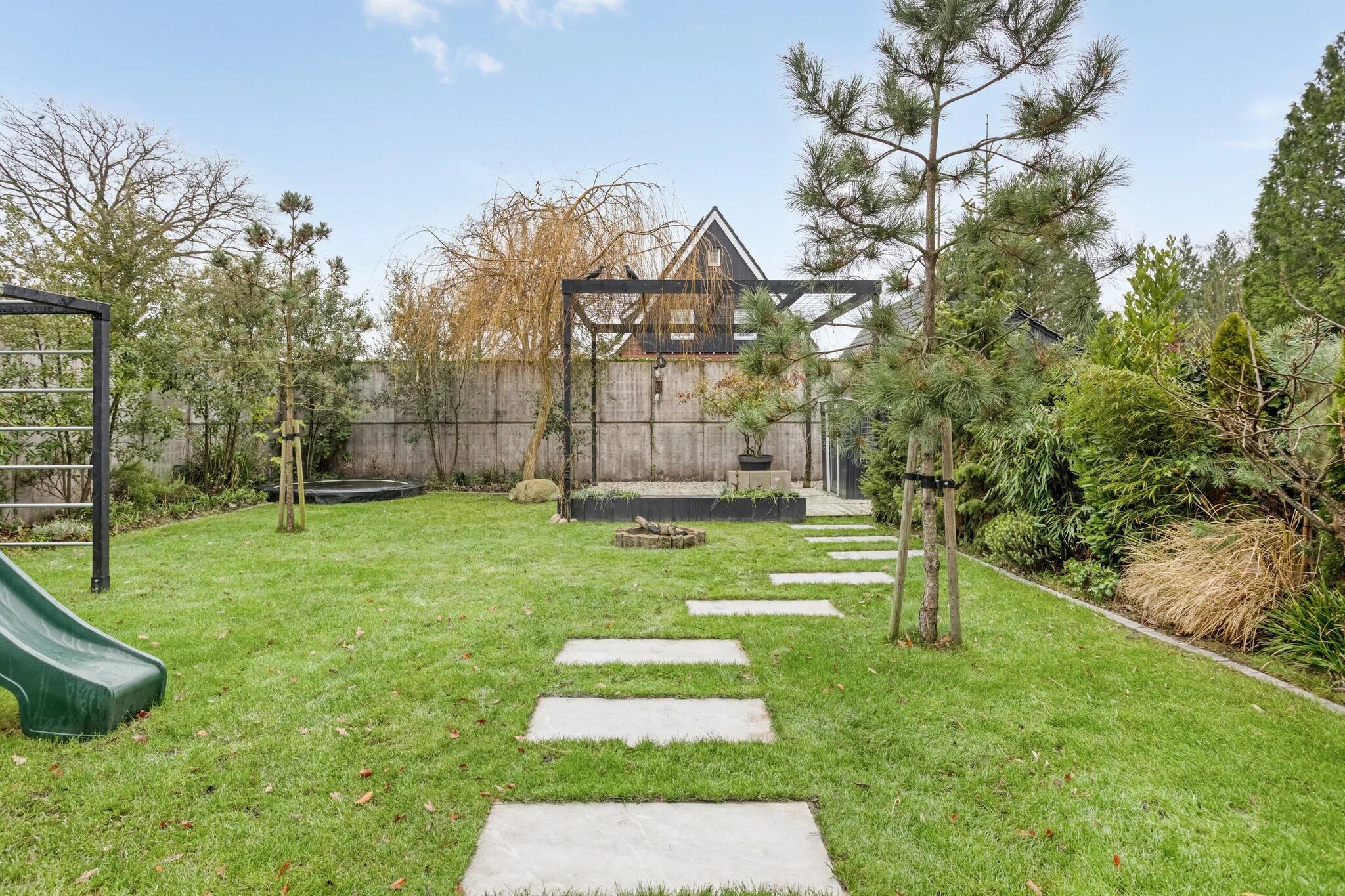 Funda - iQ Makelaars