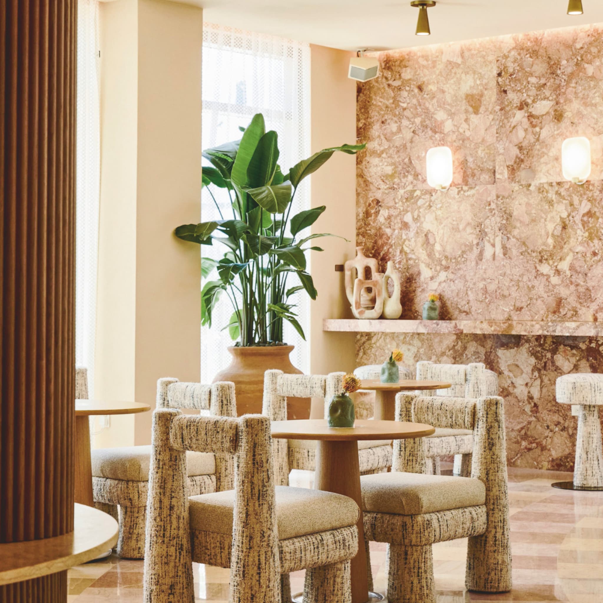 linkinbio-design-20260217-designhotel-interieur