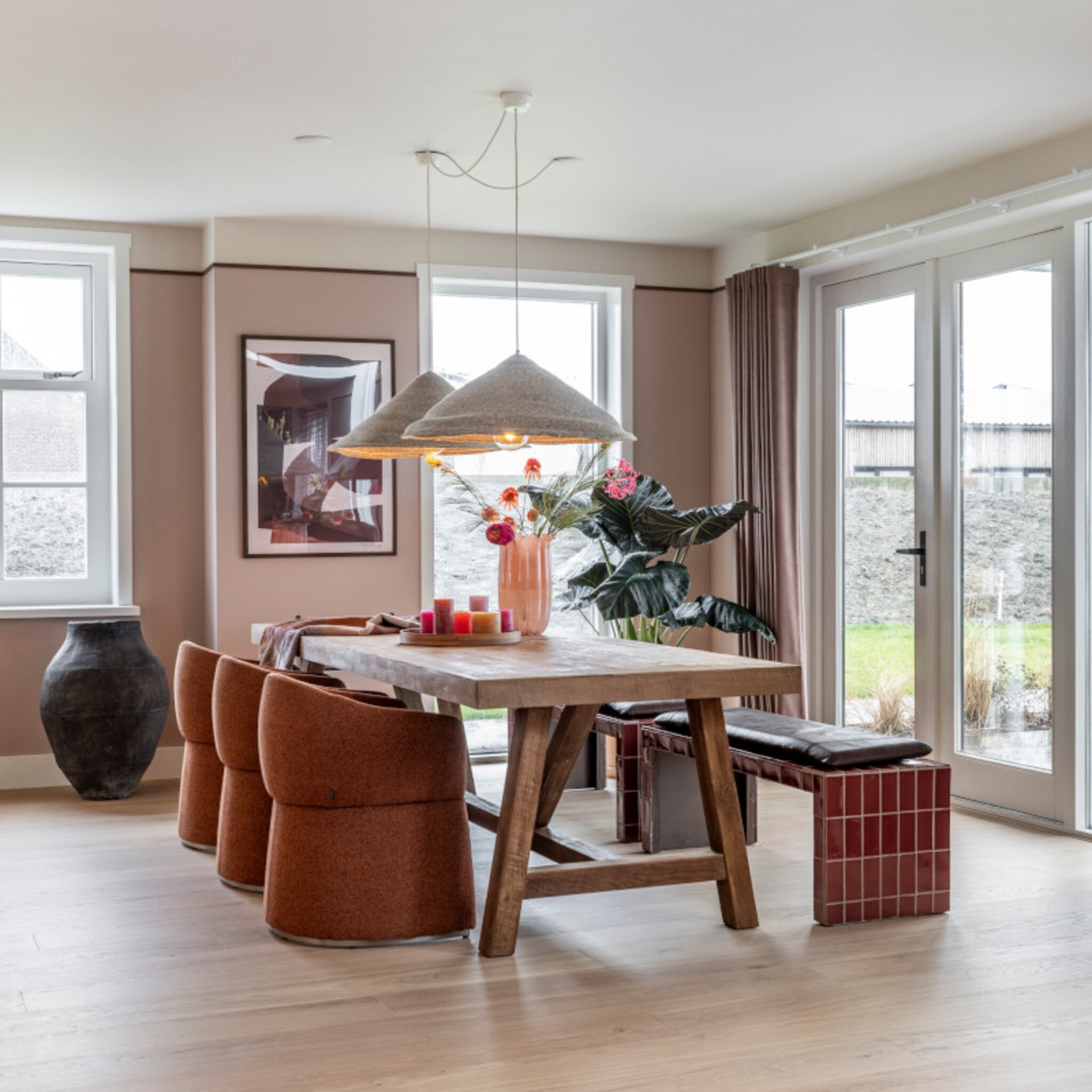 groot groter gezellig zo maak je een open leefruimte knus met kleur