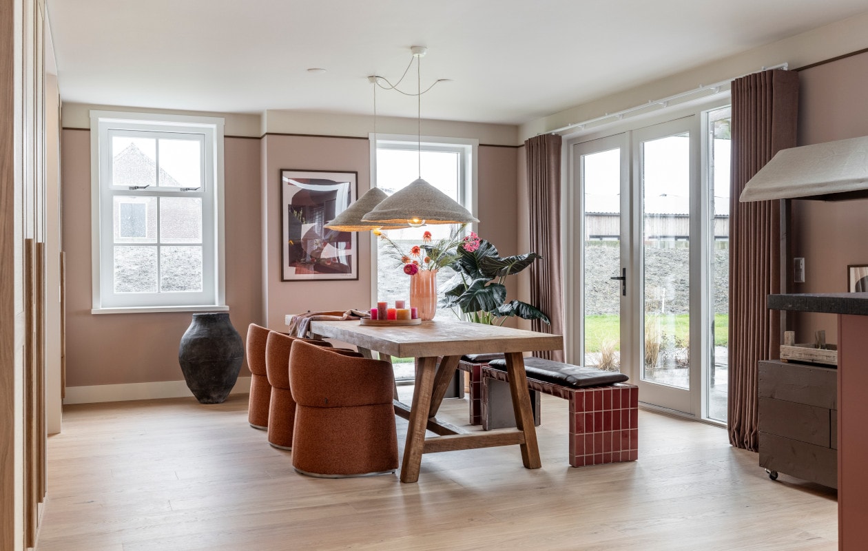 groot groter gezellig zo maak je een open leefruimte knus met kleur