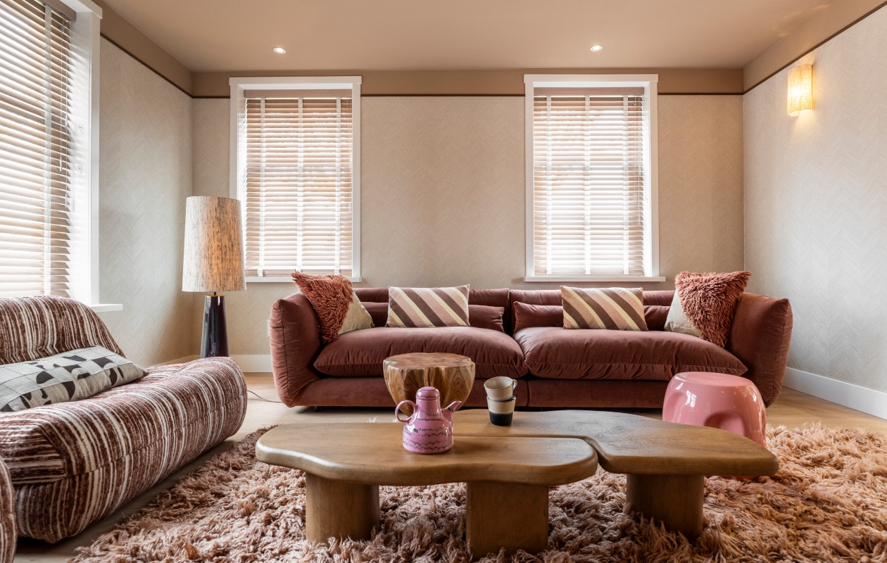 Met het kleuradvies van Karwei ontstaat hier precies de juiste balans tussen warmte en rust.