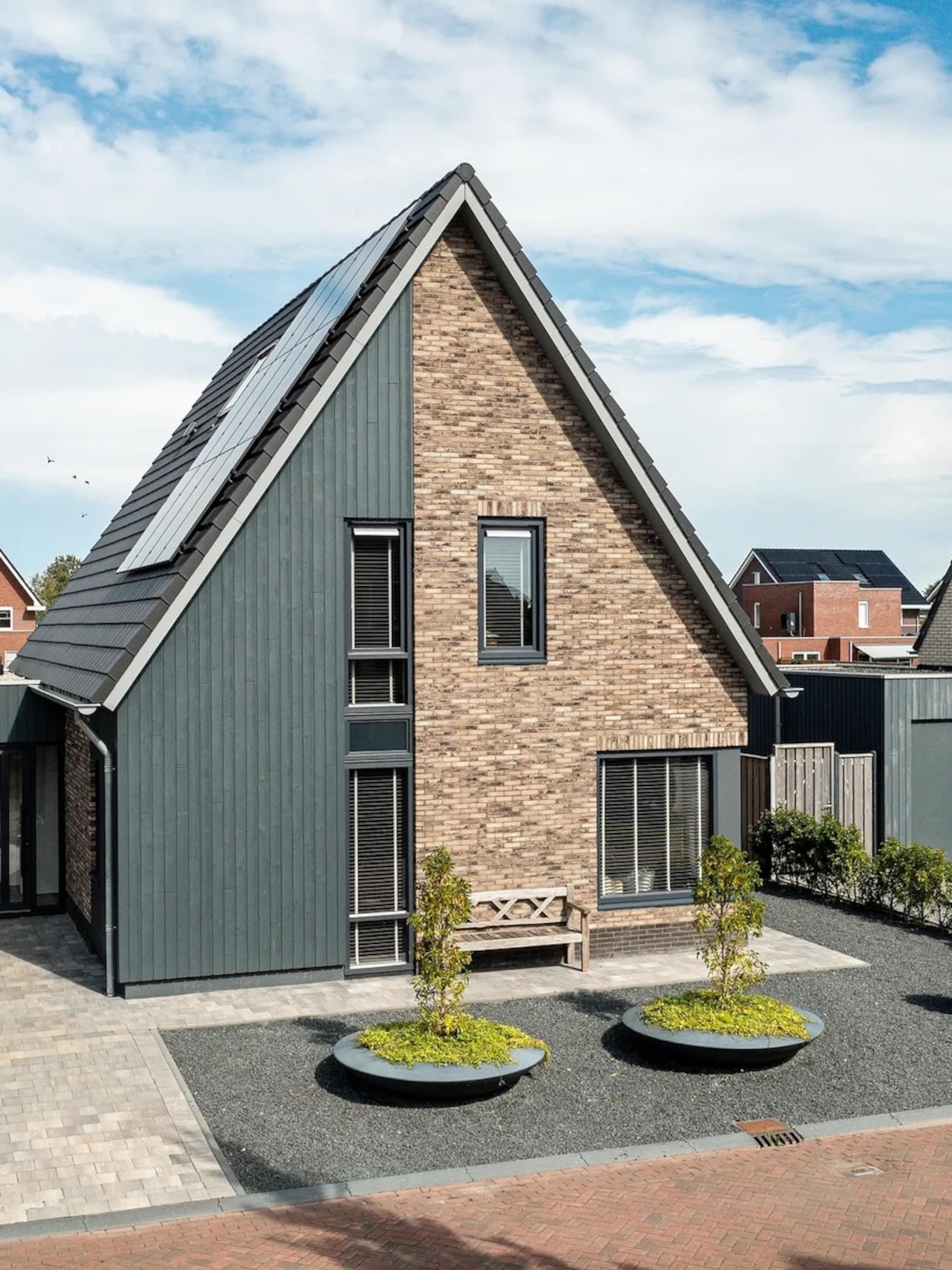 villa goud interieur badkamer