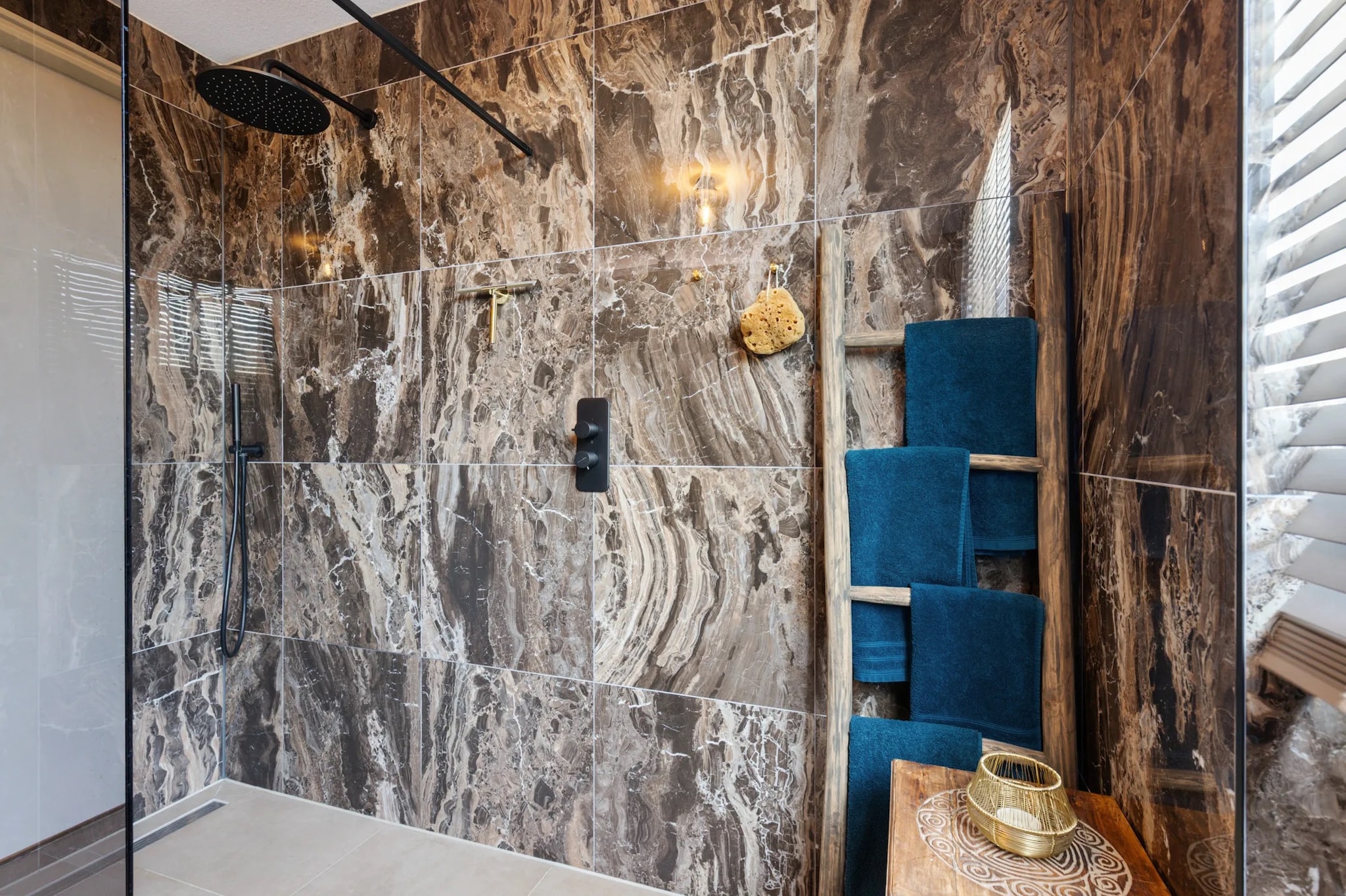 Funda - Villa Friesland, exclusief wonen | Baerz & Co