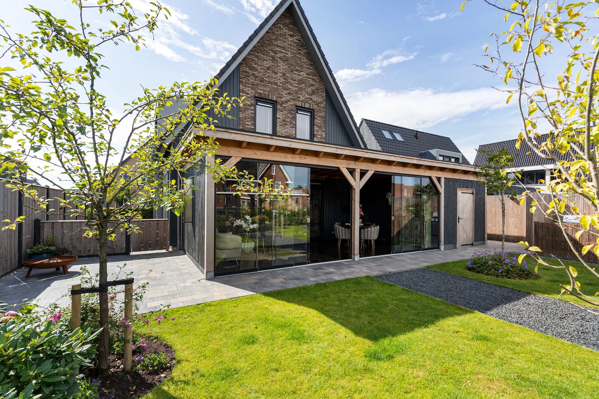 Funda - Villa Friesland, exclusief wonen | Baerz & Co