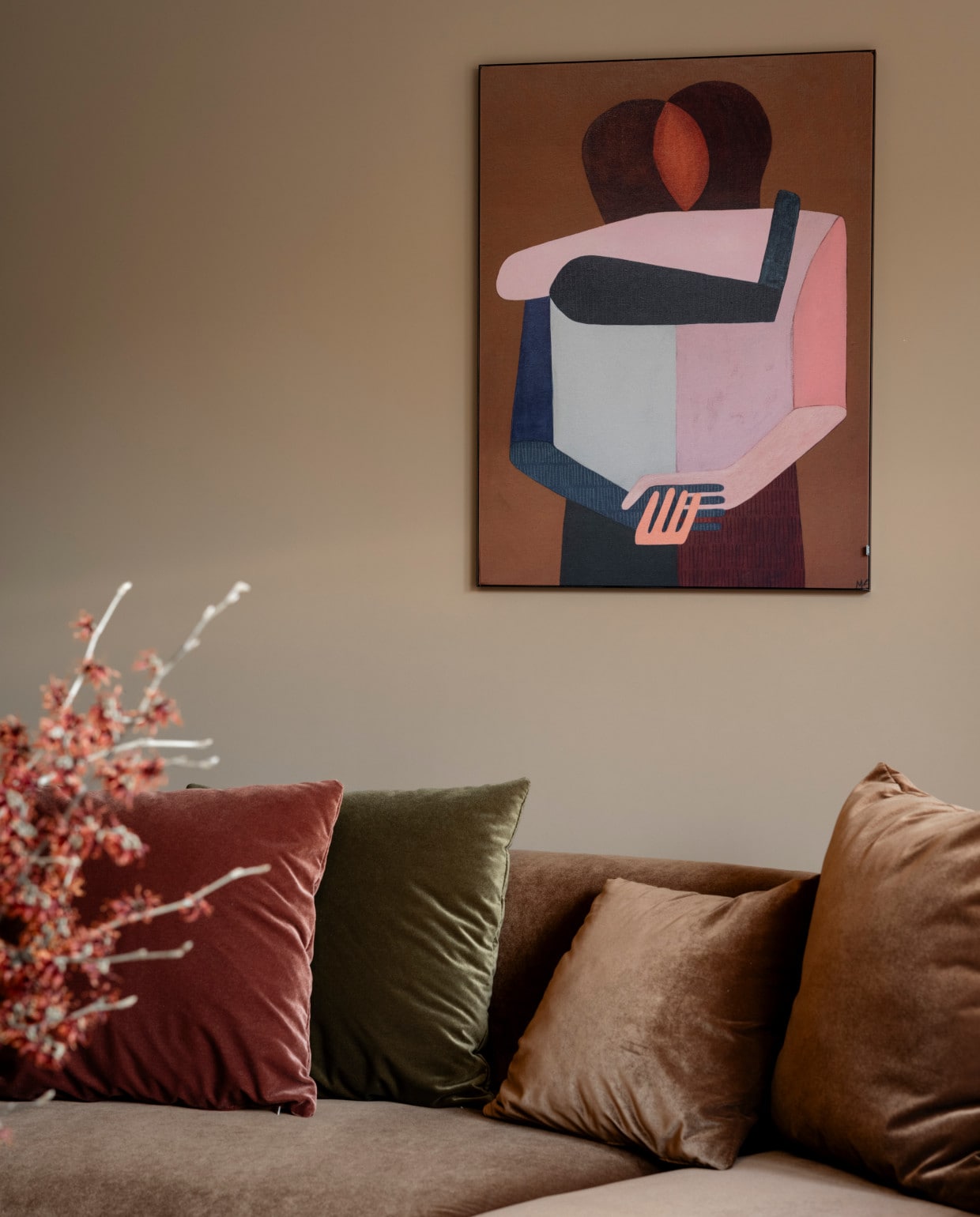 ‘Eenheid’ van Melanie Calis voor Werk aan de Muur: een abstracte omhelzing vol warmte en verbinding.