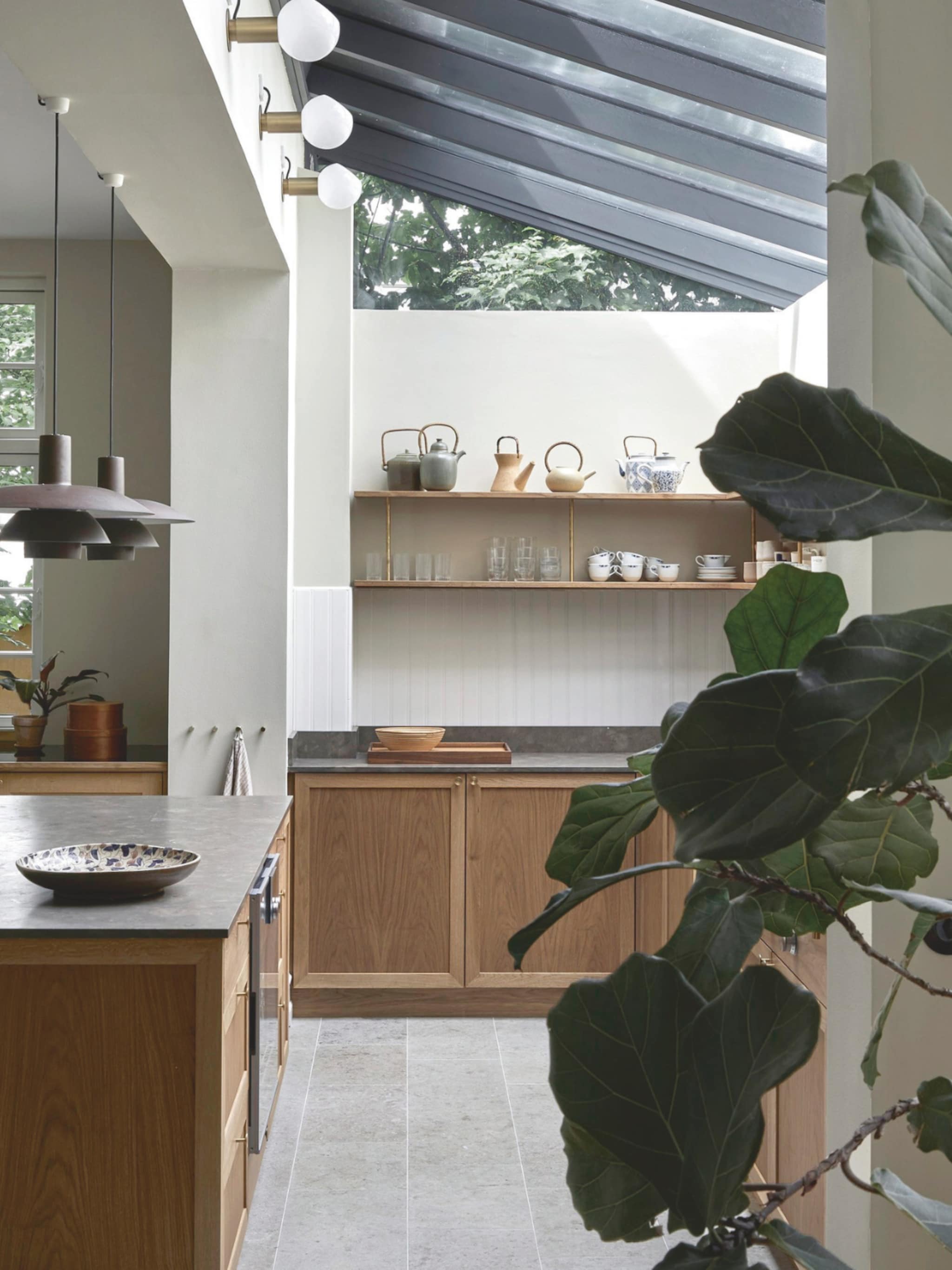 binnenkijken in dit eigentijds landelijke interieur