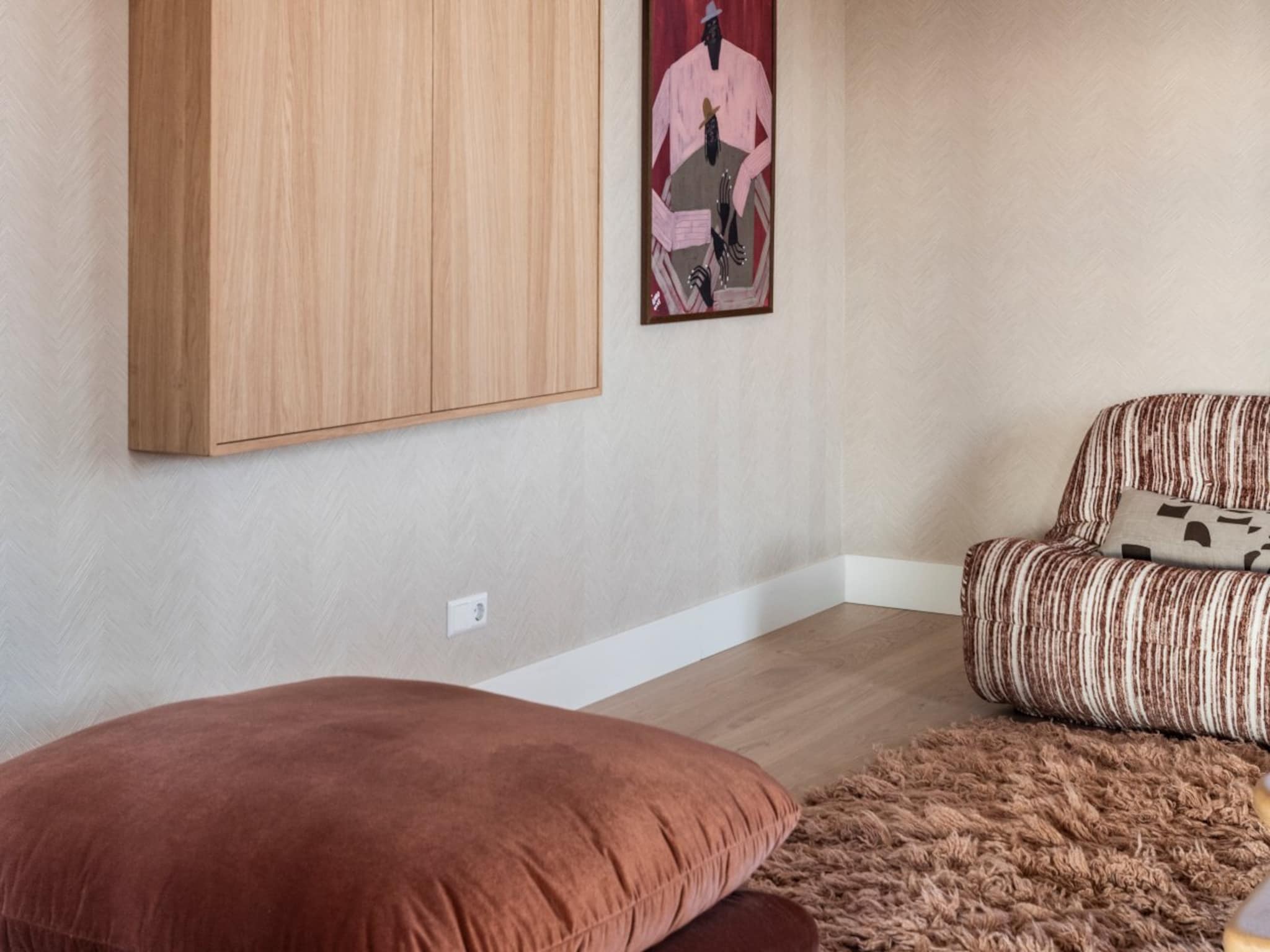 warme kleuren in de woonkamer toepassen