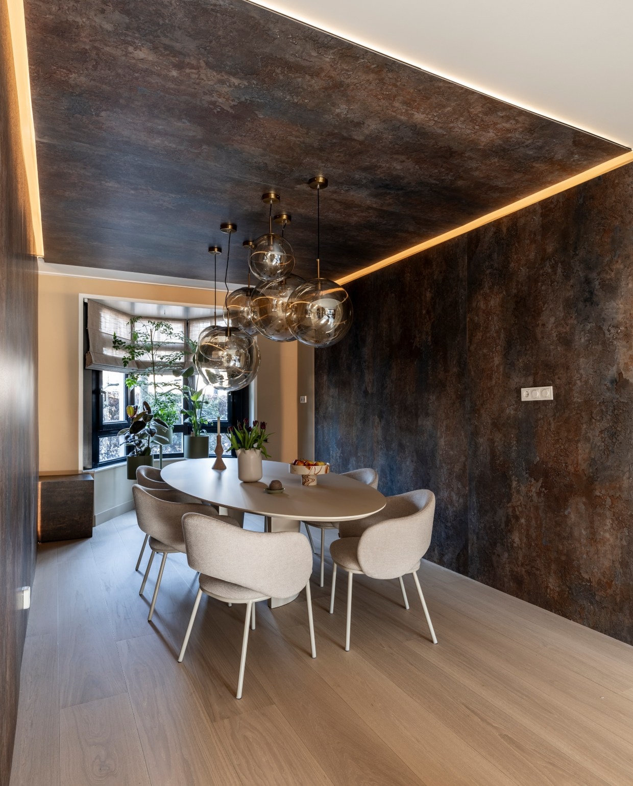 vtwonen Weer verliefd op je huis aflevering 2 seizoen 24 | styling Frans Uyterlinde | fotografie Margriet Hoekstra vtwonen Weer verliefd op je huis aflevering 2 seizoen 24 2026, eethoek