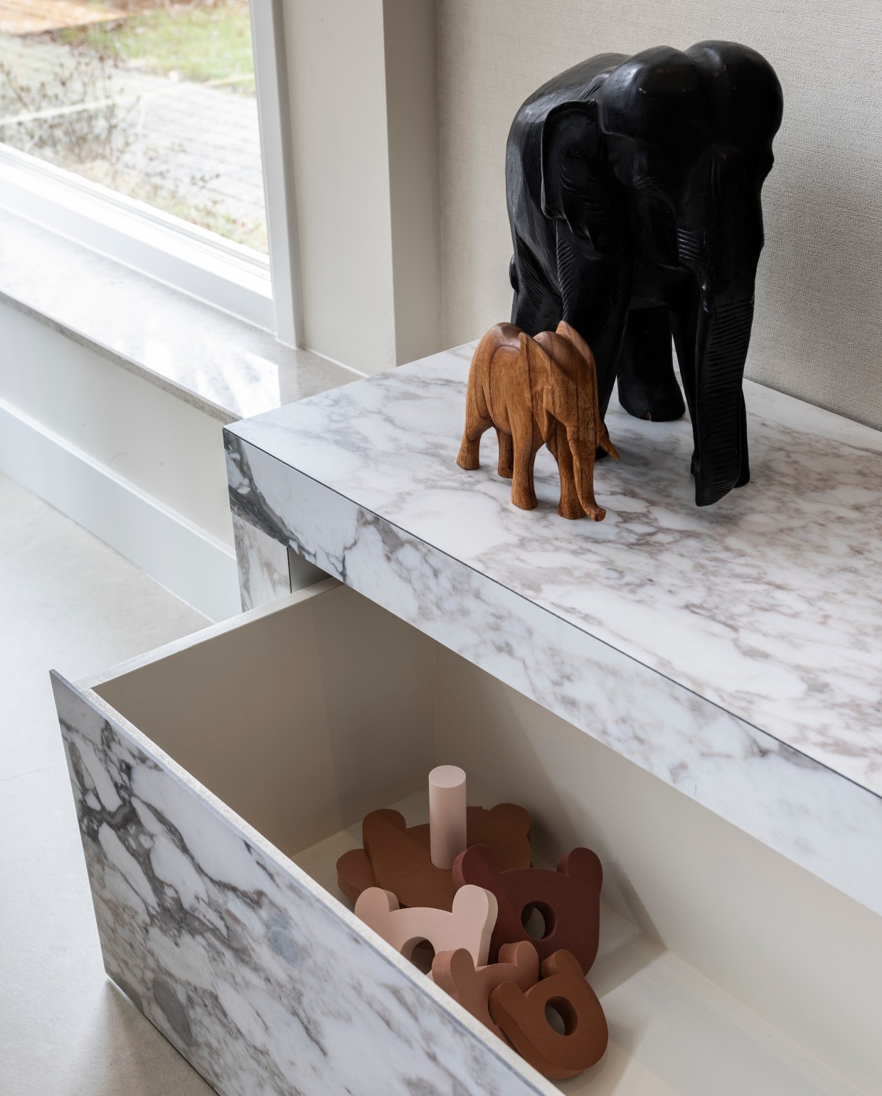 vtwonen Weer verliefd op je huis aflevering 3 seizoen 24 2026, woonkamer vtwonen Weer verliefd op je huis aflevering 3 seizoen 24 | styling Marlies Does | fotografie Margriet Hoekstra