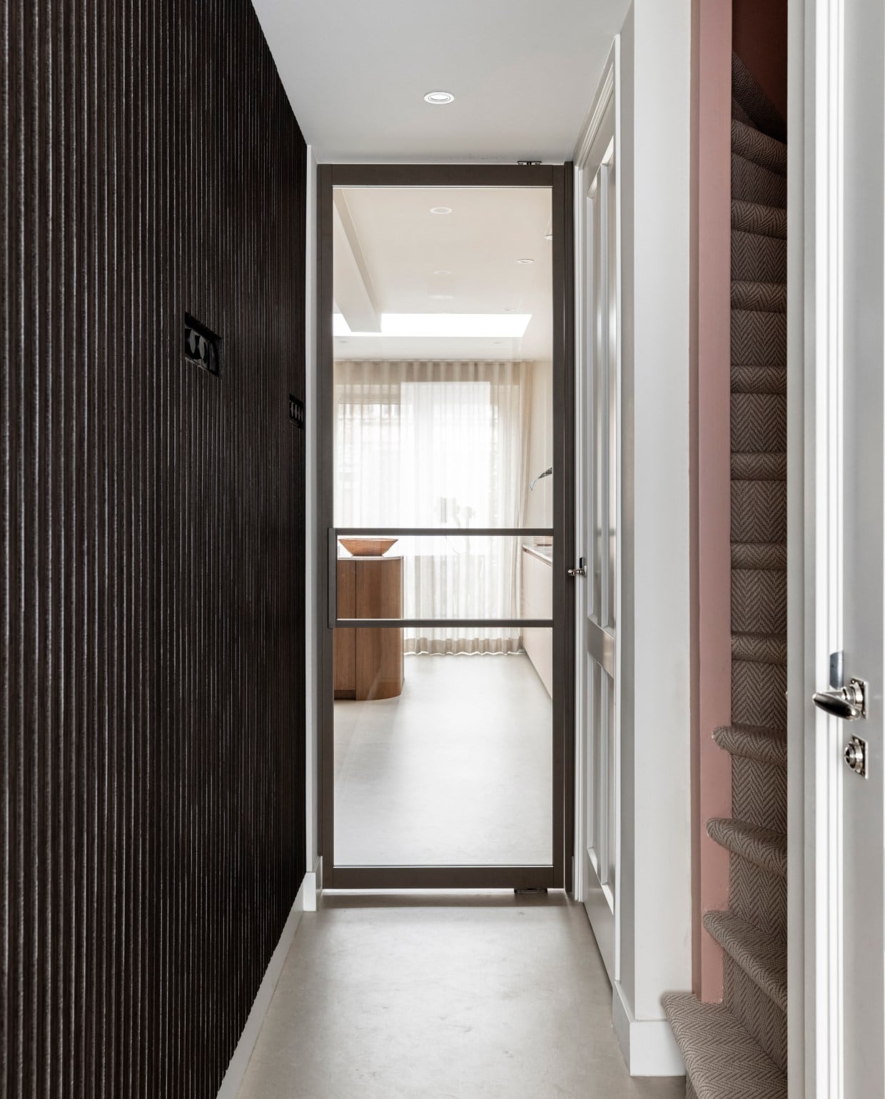 vtwonen Weer verliefd op je huis aflevering 3 seizoen 24 2026, hal
 vtwonen Weer verliefd op je huis aflevering 3 seizoen 24 | styling Marlies Does | fotografie Margriet Hoekstra