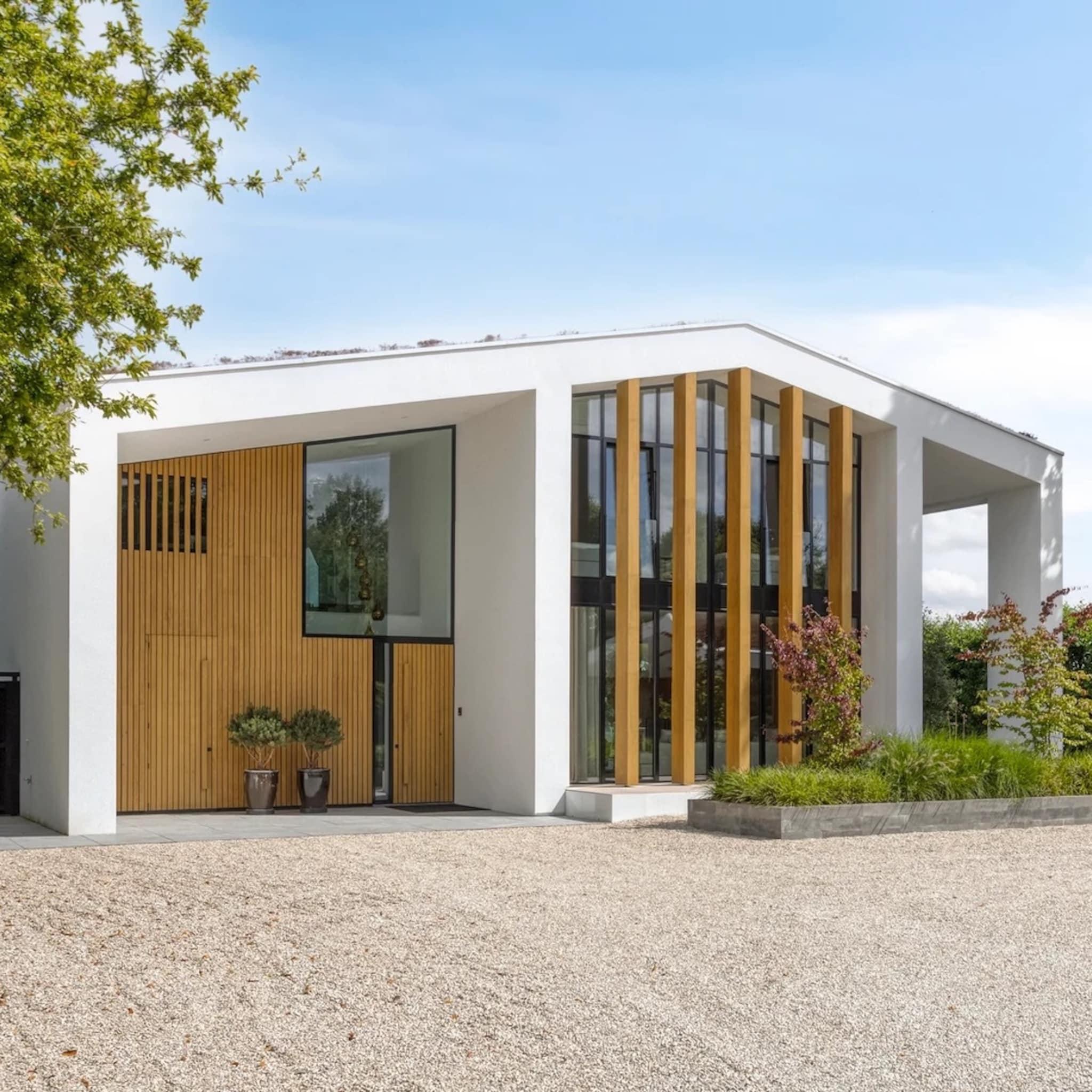 designvilla poolhouse zwembad tuin