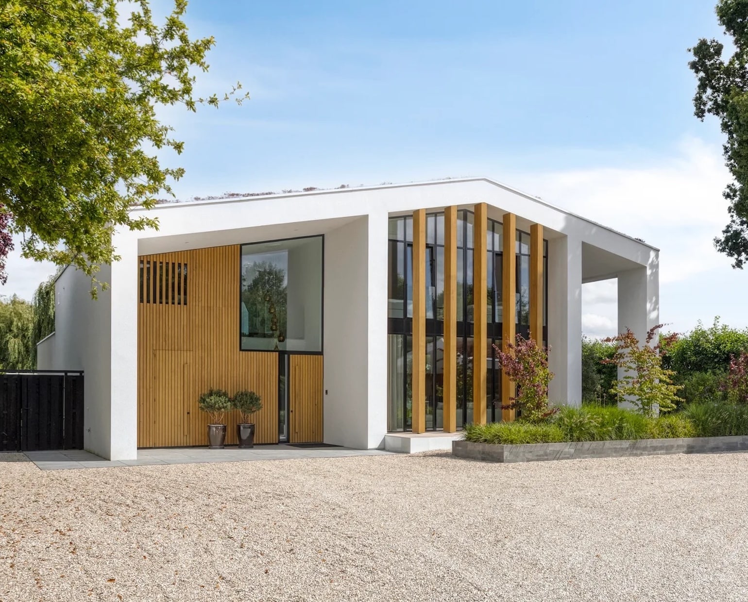 designvilla poolhouse zwembad tuin