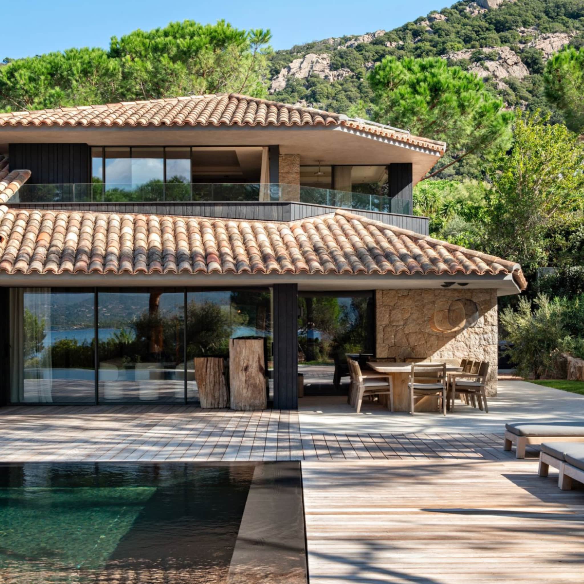 linkinbio-design-20260317-binnenkijken-Porto-Vecchio