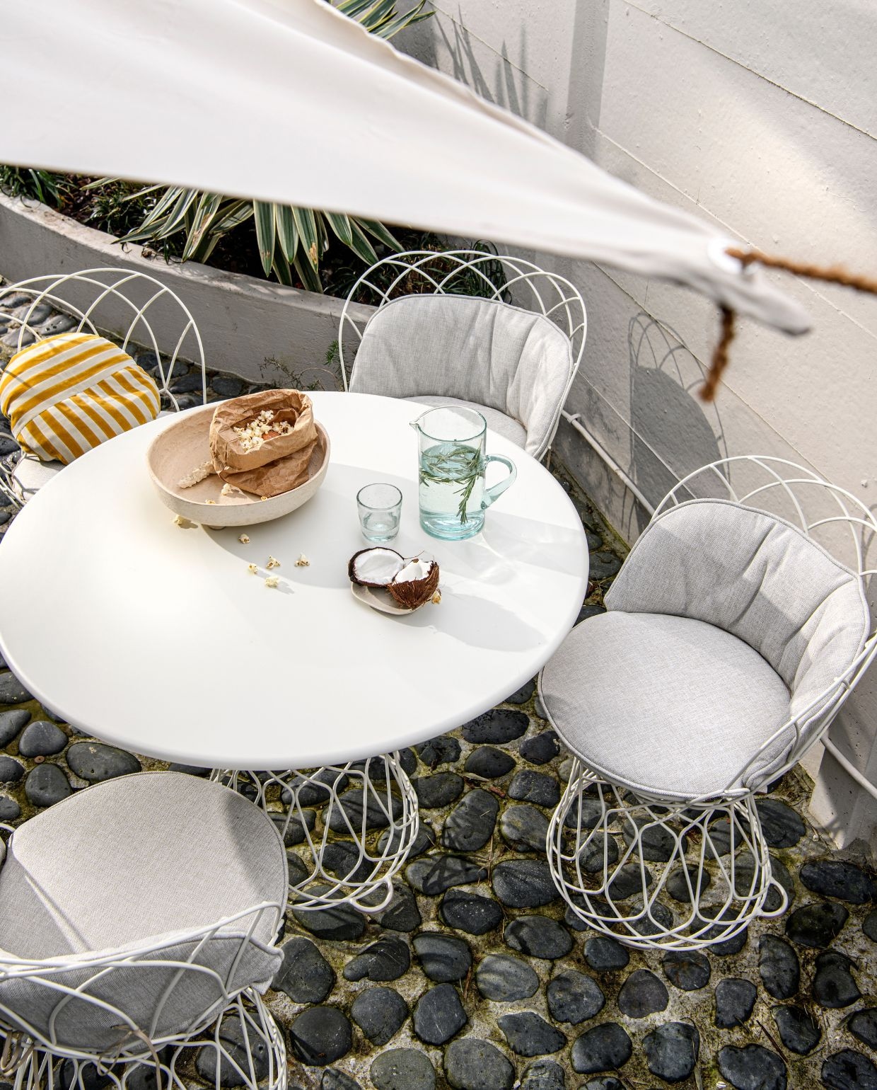 vtwonen TUIN special 2026 | styling Marit Saladini | fotografie Louis Lemaire