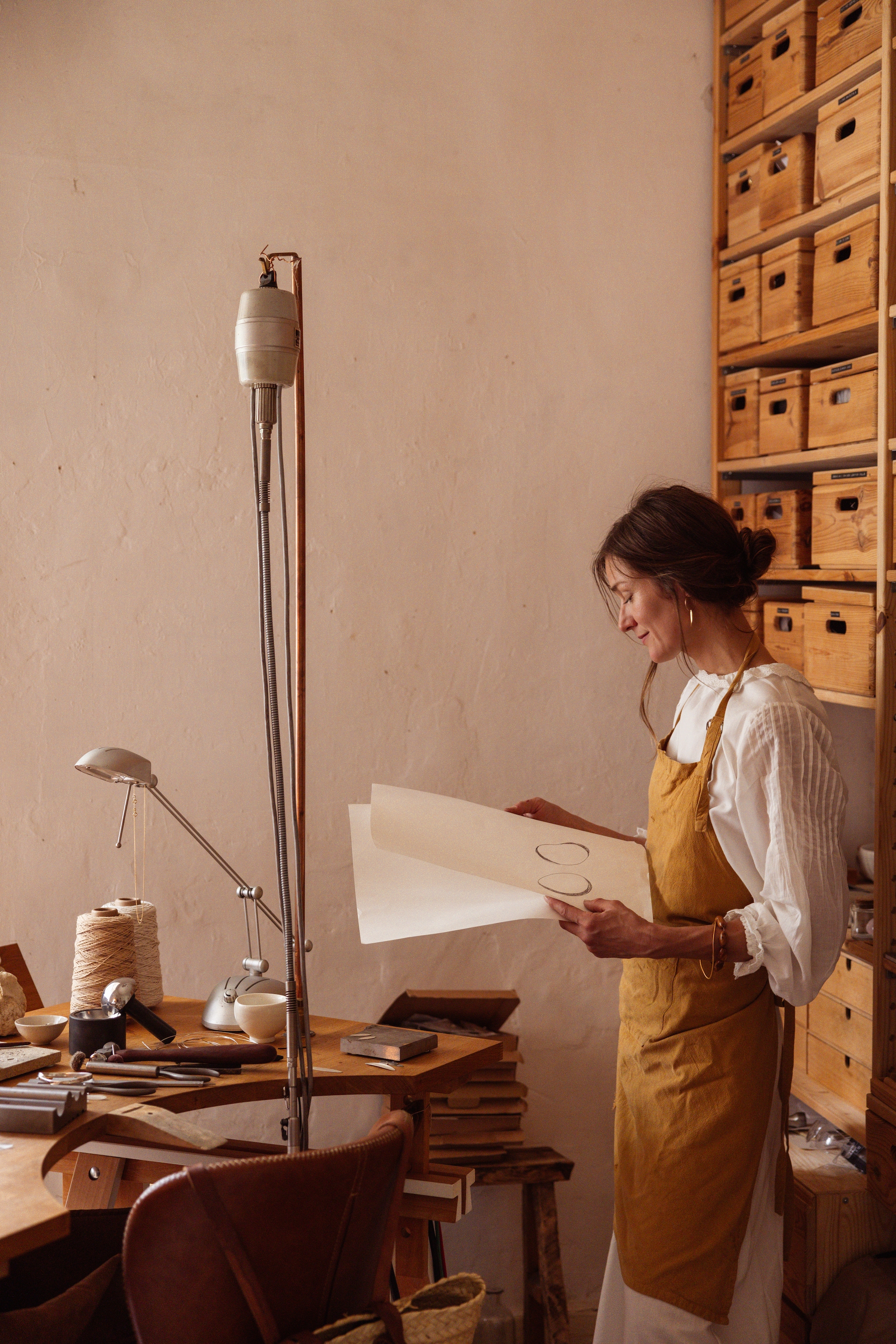 Houten dozen Hornbach. vtwonen Landelijk 06-2026 | styling Ilona Jongepier | fotografie Dana van Leeuwen