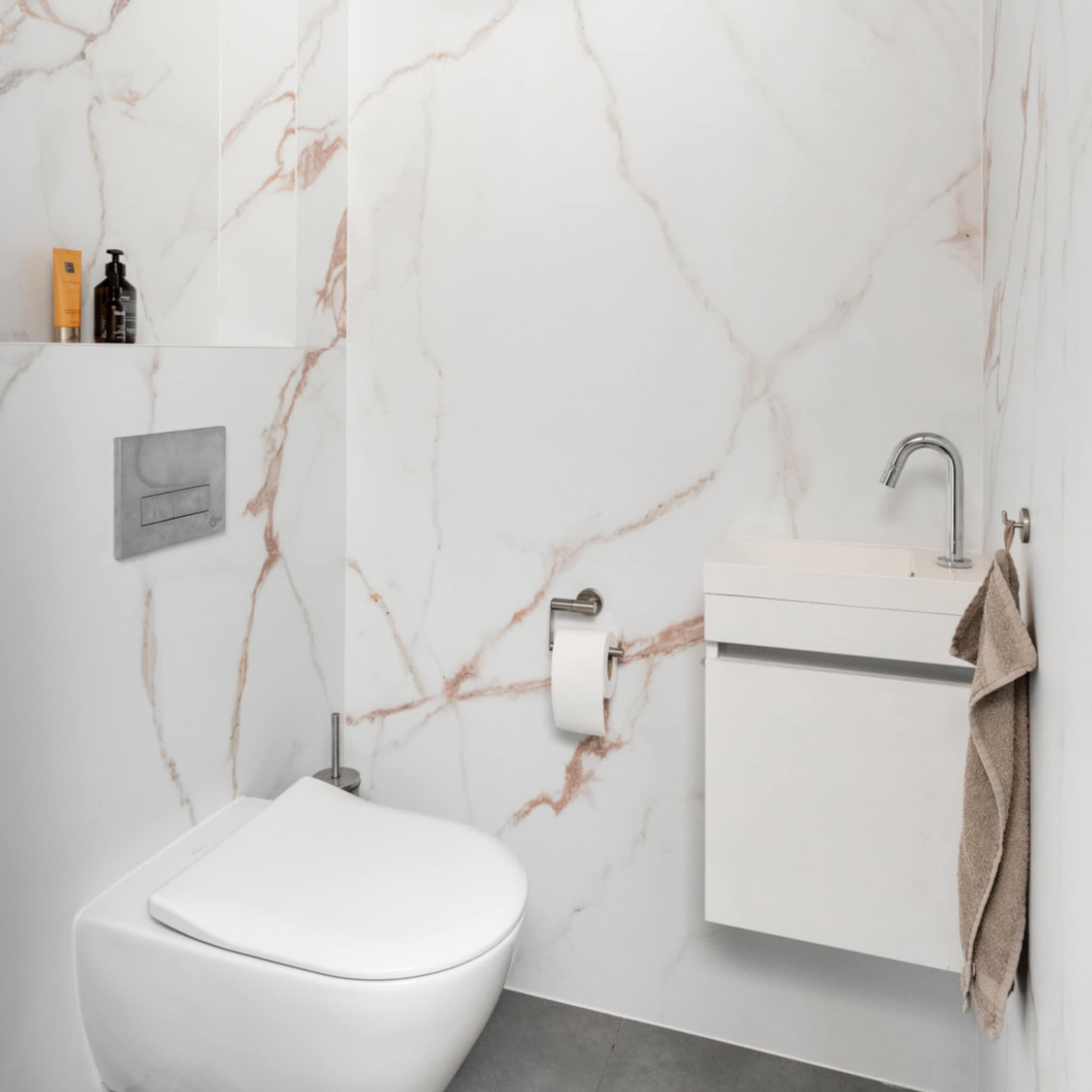 statement op de vierkante meter zo geef je jouw toilet in een dag een make over