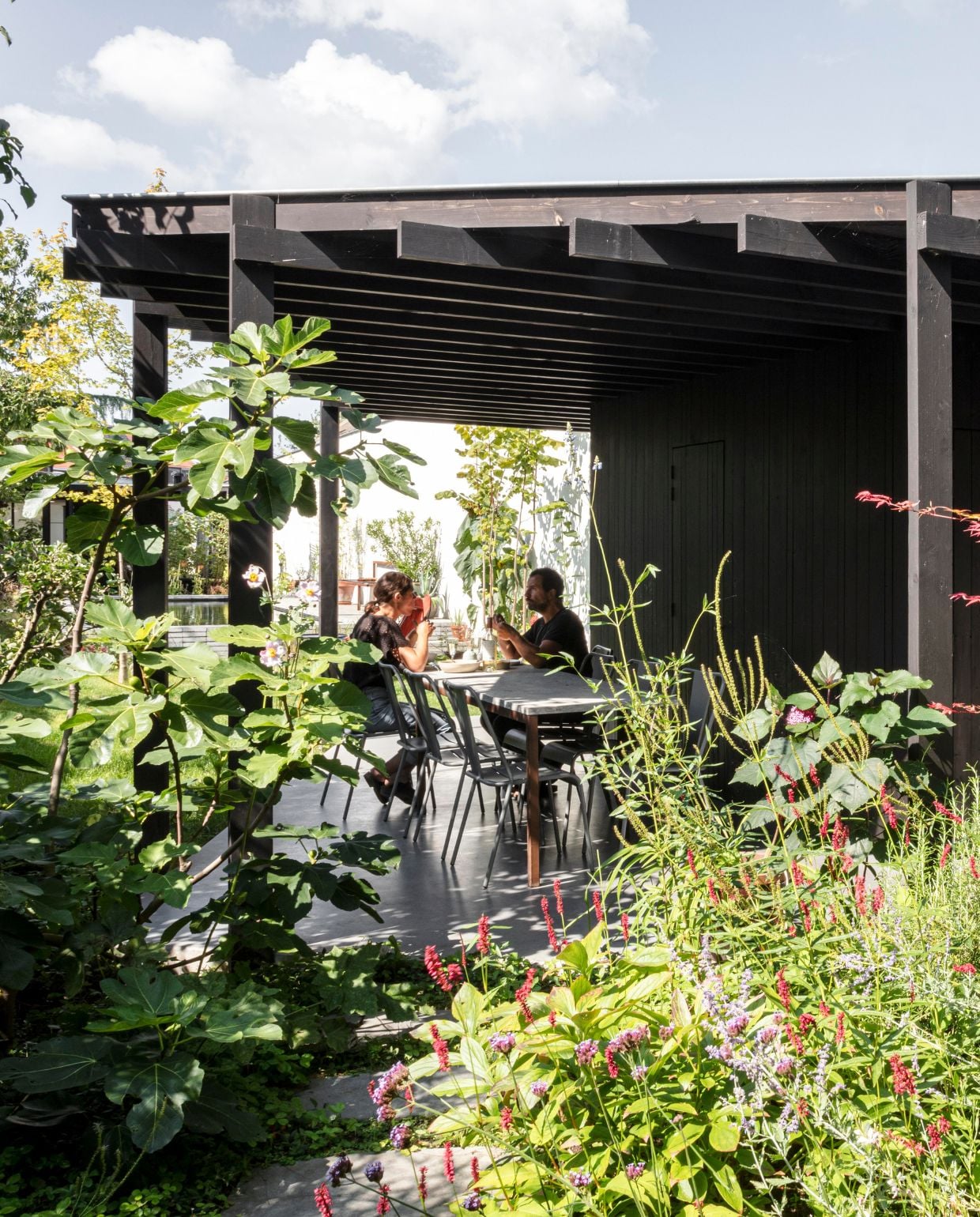 Tafel Atelier Janda Vanderghote.