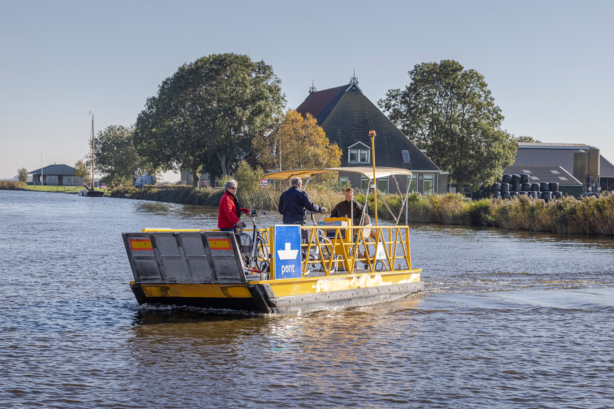 Naar buiten: Pontjes route fietsen vtwonen Landelijk 06-2026 | fotografie Thomas Vaer