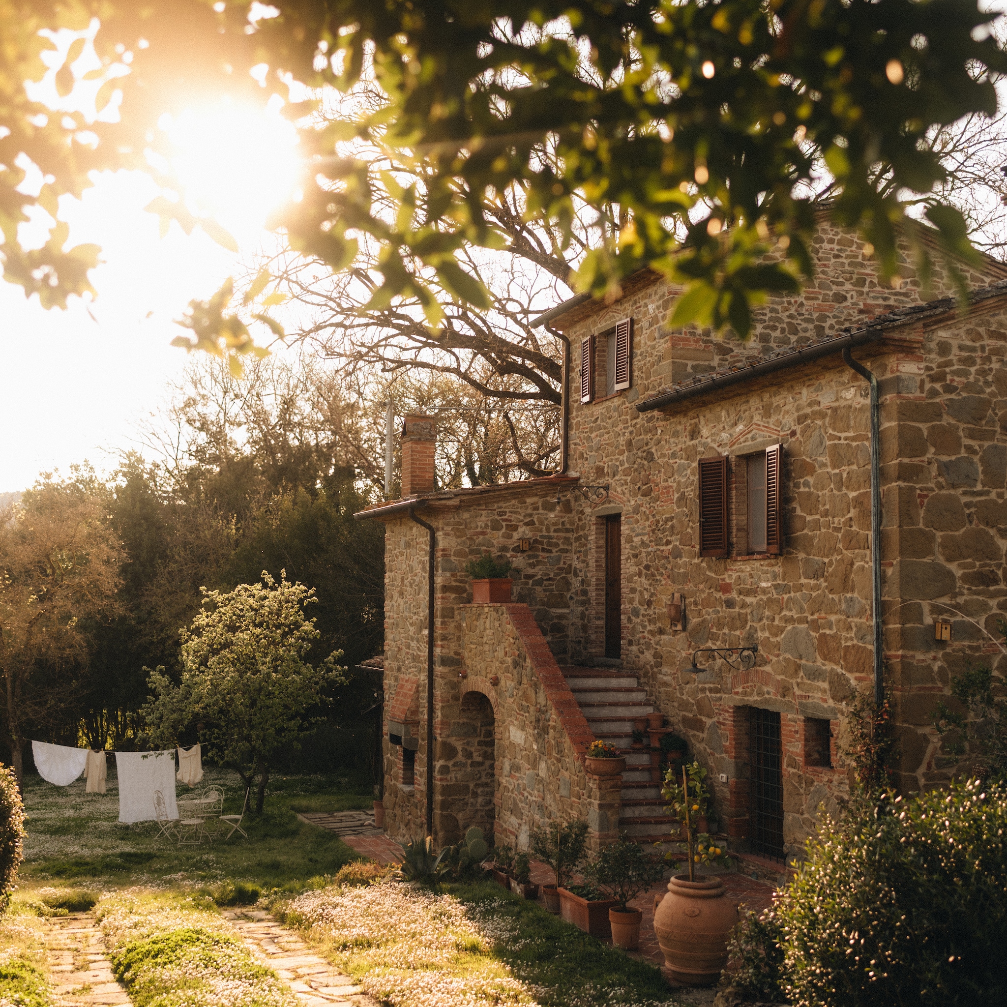 binnenkijken in een romantische toscaanse woning