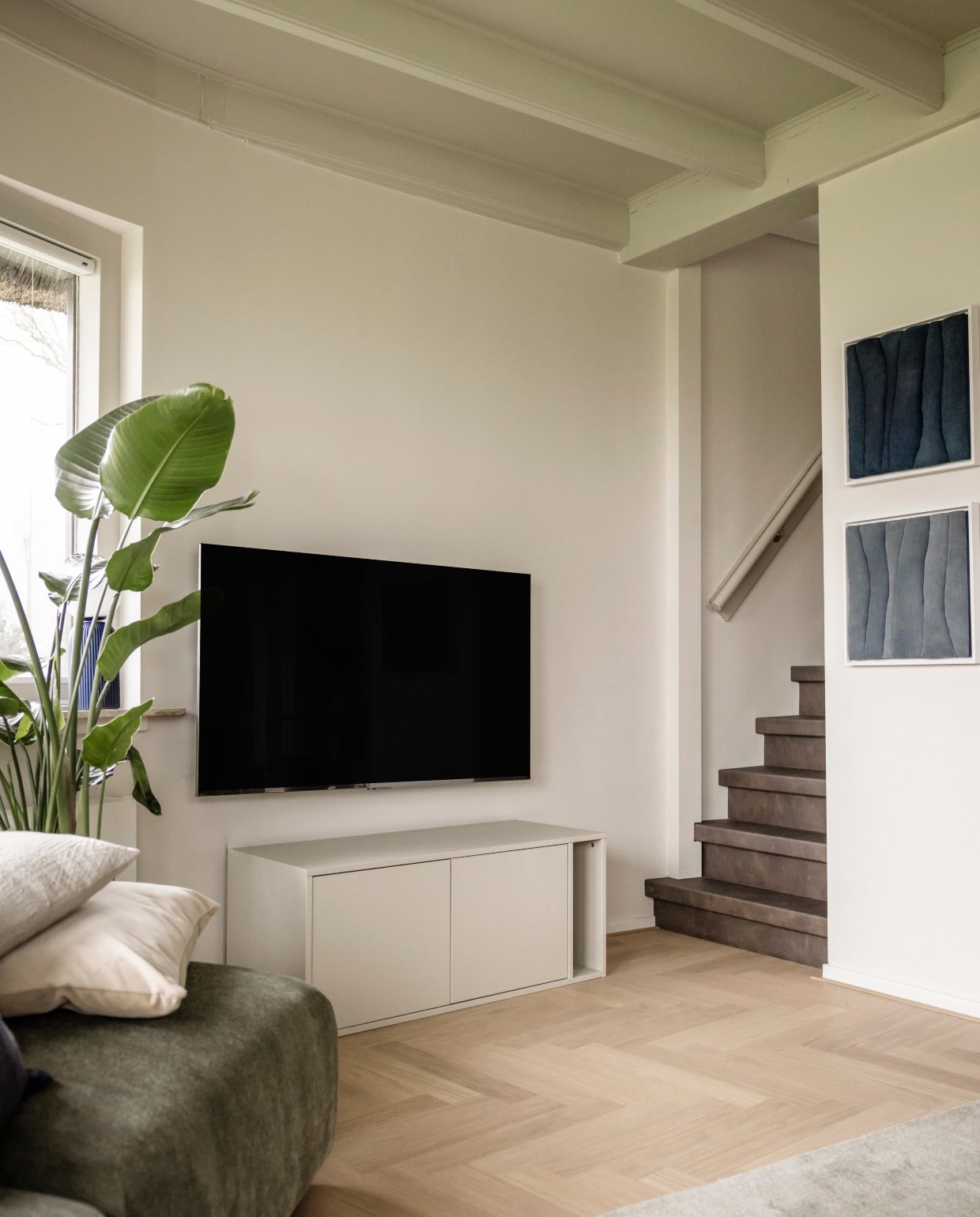 vtwonen Weer verliefd op je huis aflevering 5 seizoen 24 2026, zithoek vtwonen Weer verliefd op je huis aflevering 5 seizoen 24 | styling Marlies Does | fotografie Margriet Hoekstra