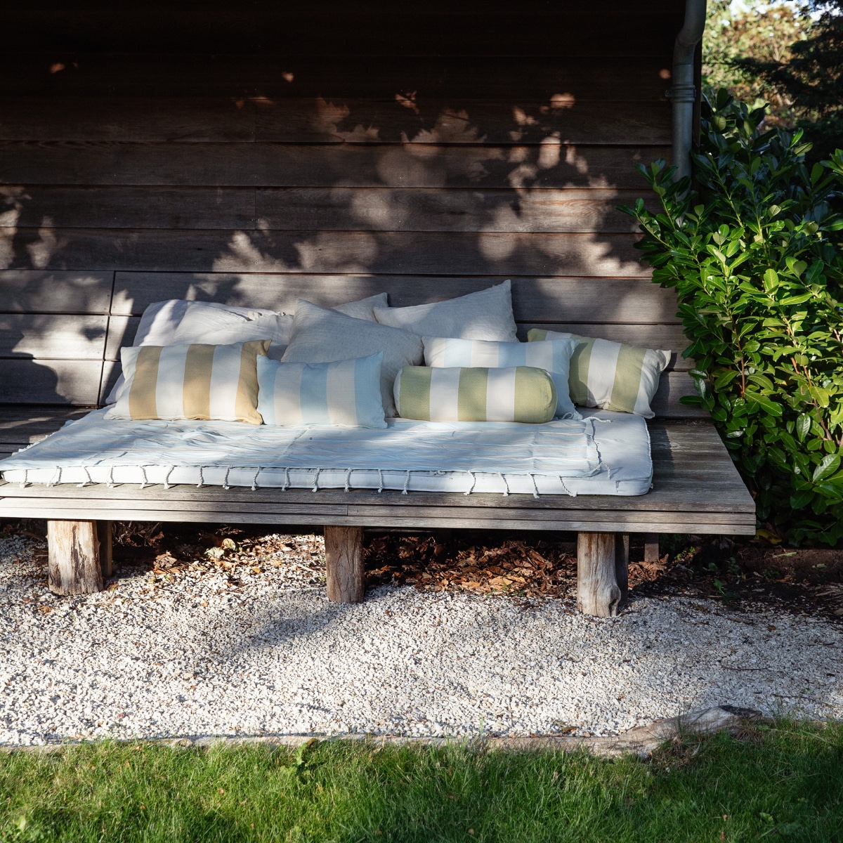vtwonen special tuin 09 | styling Ilona Jongepier | fotografie Dana van Leeuwen