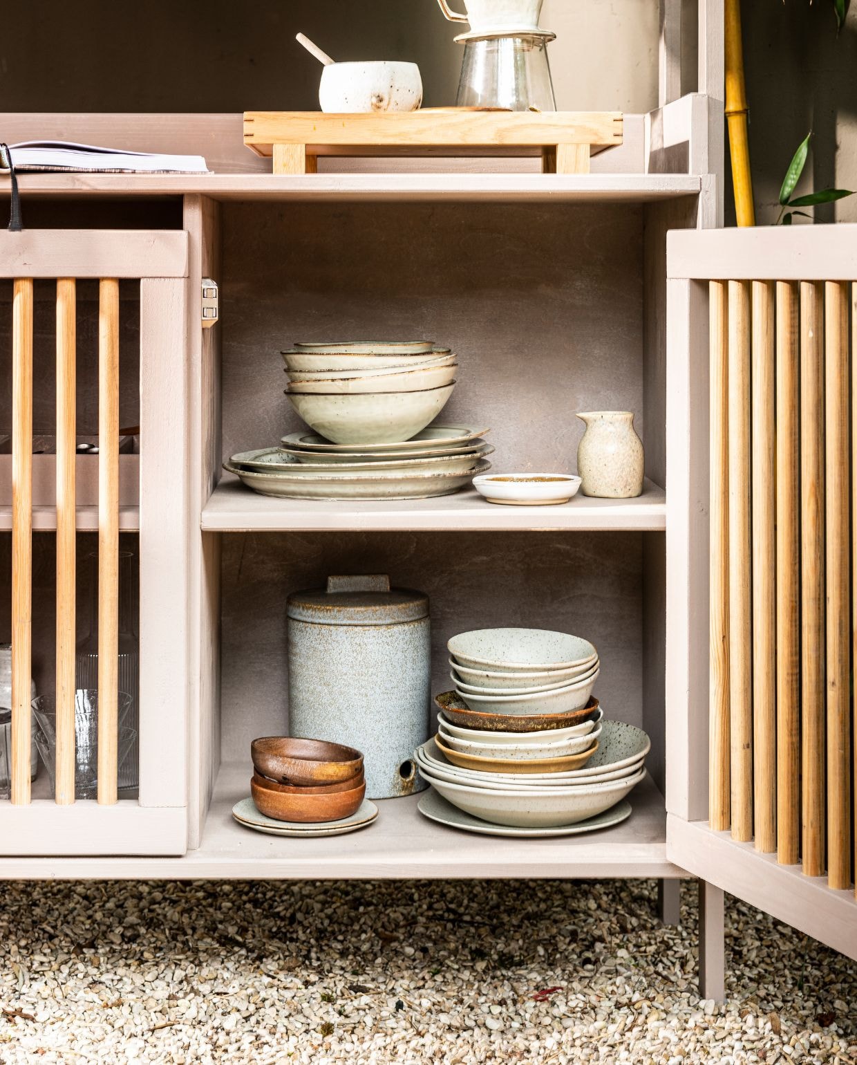 vtwonen TUIN special 2026 vtwonen TUIN 2026 | styling Kim van Rossenberg | fotografie Sjoerd Eickmans