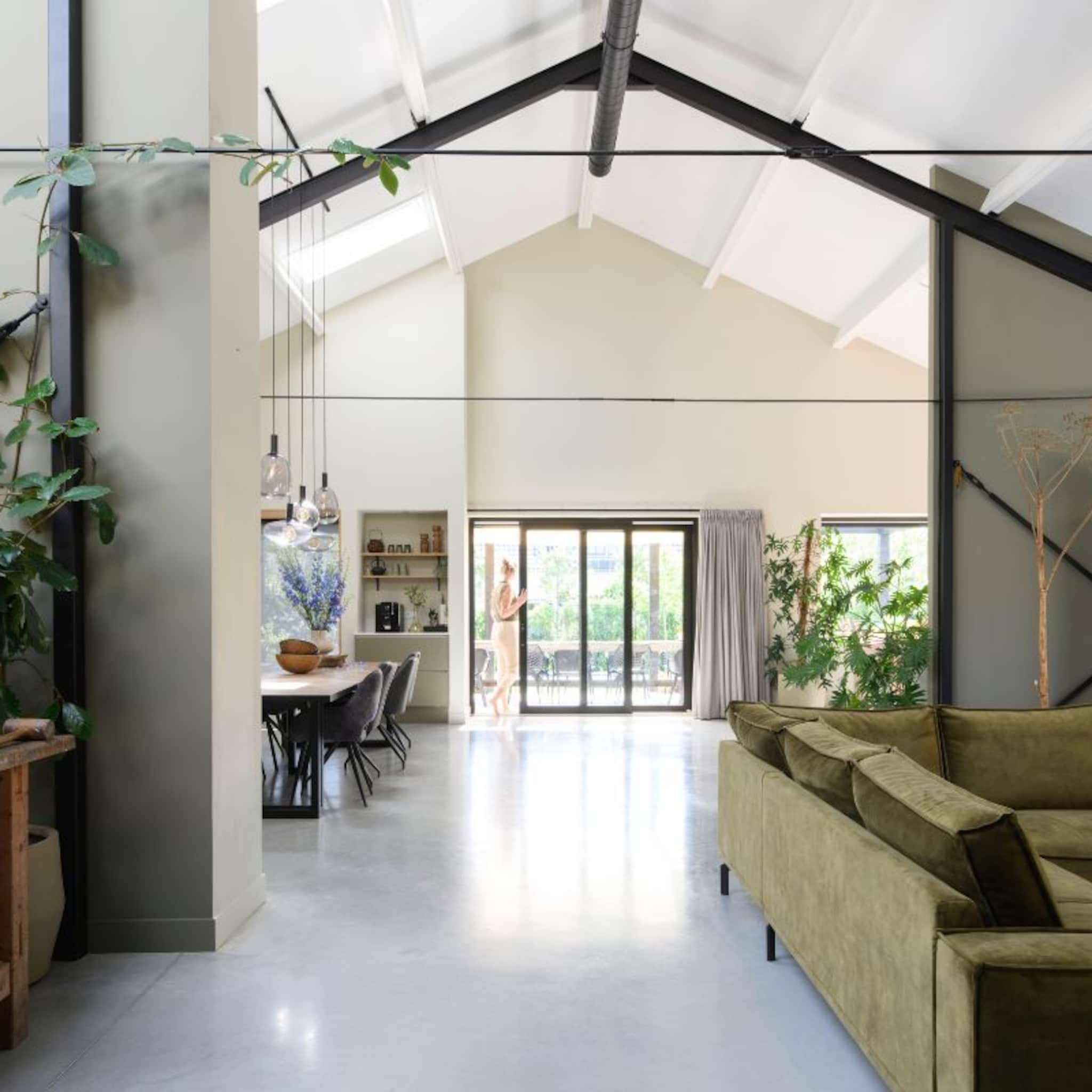 unieke schuurwoning voormalige timmerloods