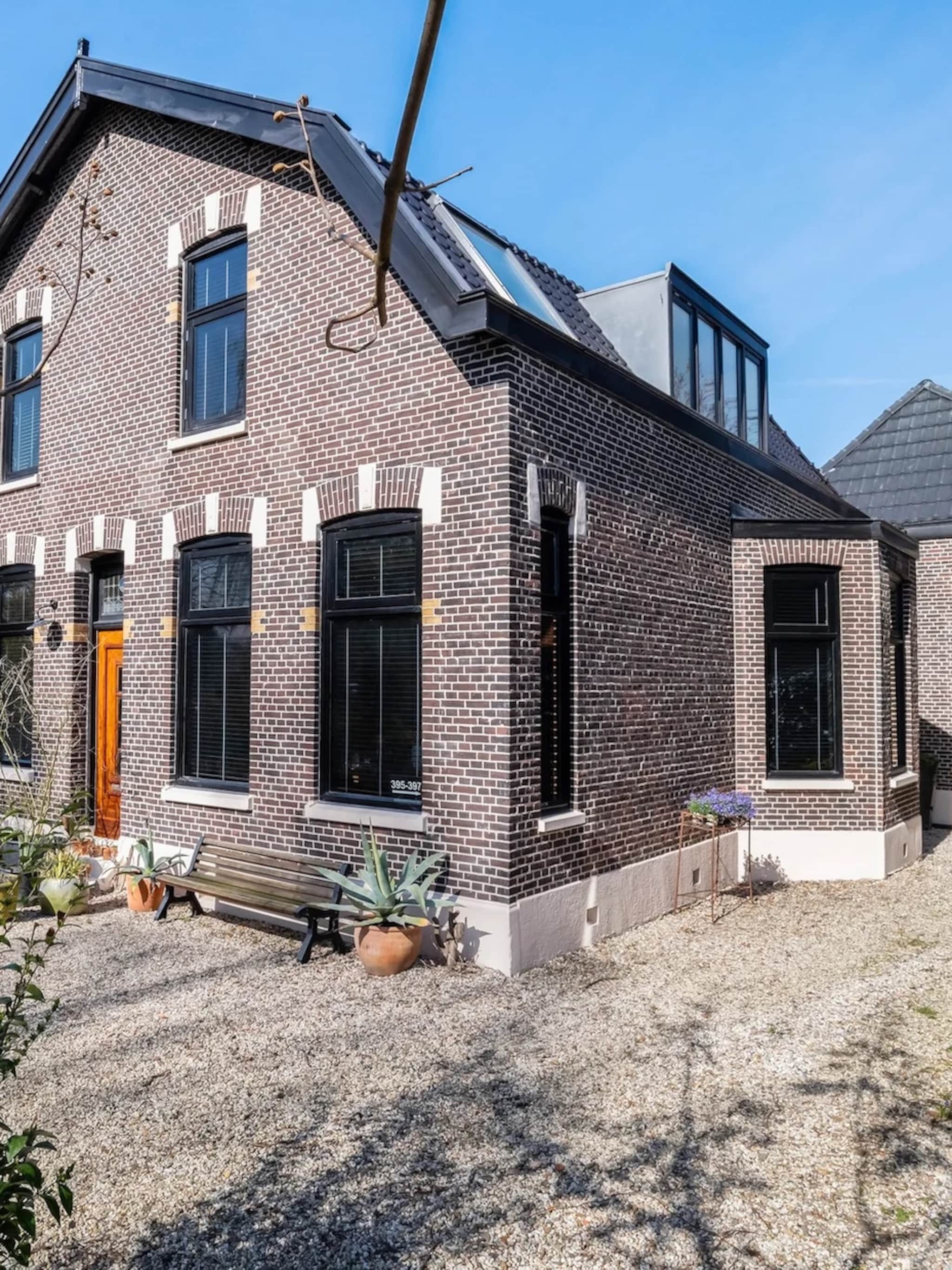 urban jungle kleurrijk interieur