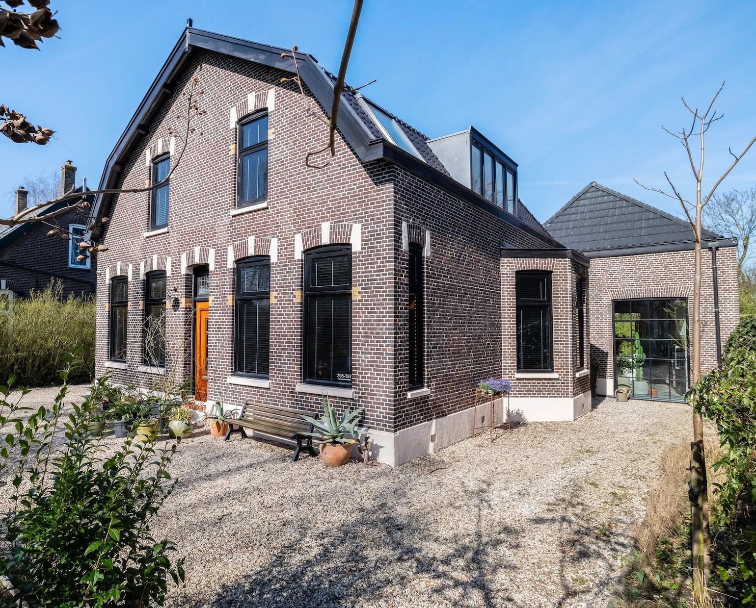 urban jungle kleurrijk interieur