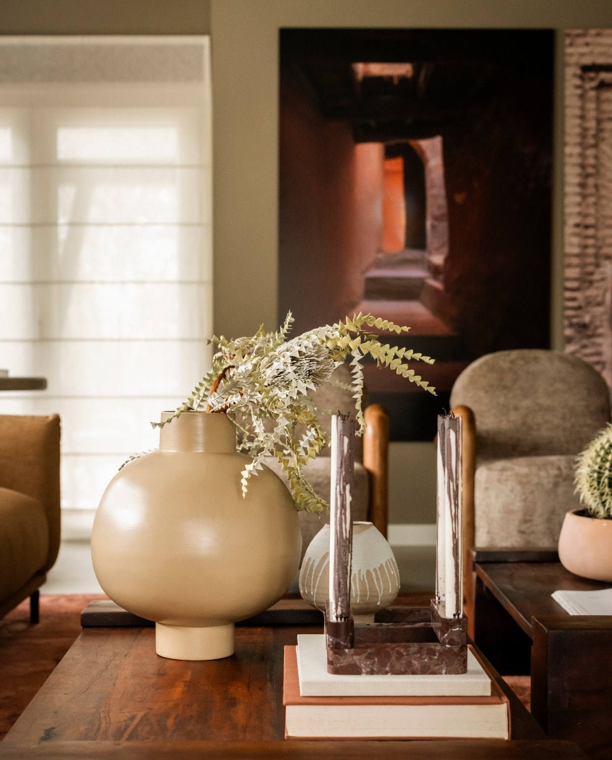 vtwonen Weer verliefd op je huis aflevering 7 seizoen 24 2026, detail salontafel vtwonen Weer verliefd op je huis aflevering 7 seizoen 24 2026 | styling Liza Wassenaar | fotografie Sonja Velda