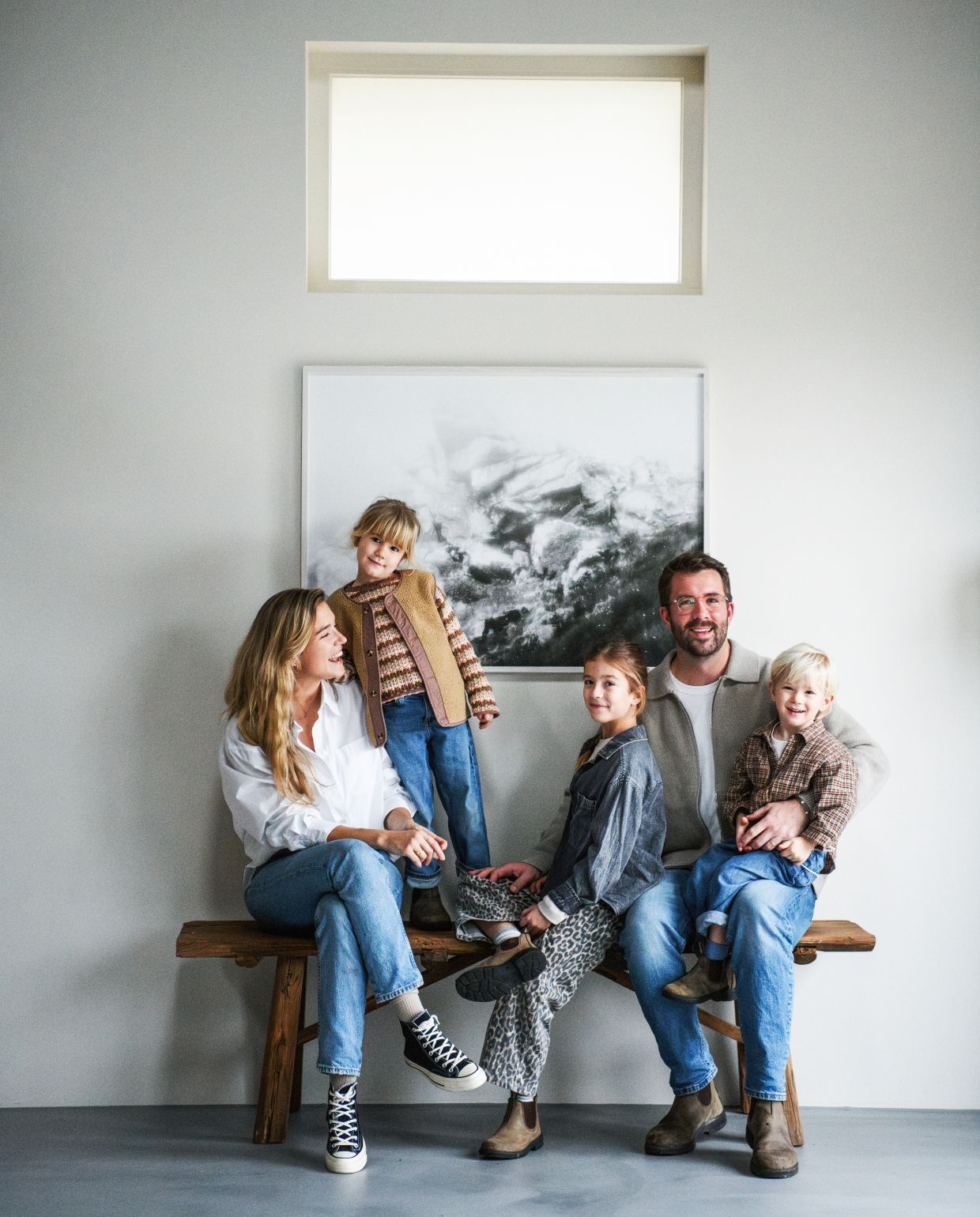 Foto aan de wand Rogier Houwen. vtwonen 04-2026 | styling Esther Loonstijn | fotografie Louis Lemaire