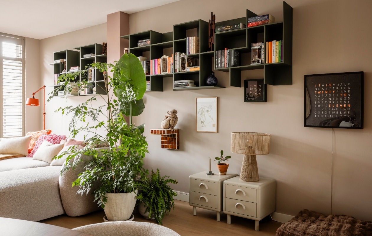 vtwonen Weer verliefd op je huis aflevering 8 seizoen 24 2026, zithoek vtwonen Weer verliefd op je huis aflevering 8 seizoen 24 | styling Fietje Bruijn | fotografie Sonja Velda