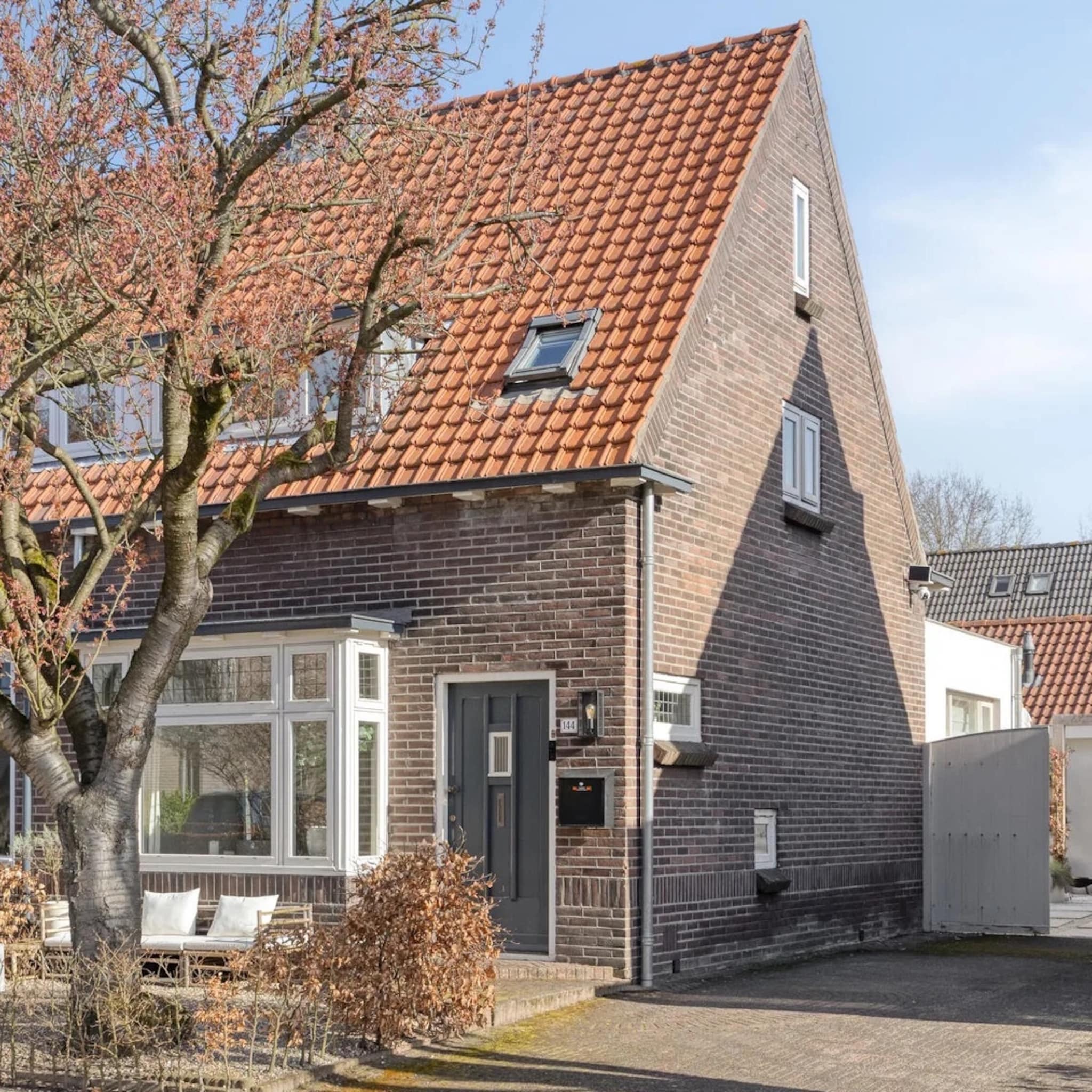 funda parel naturel interieur met mediterrane touch en een verrassende tuinkamer