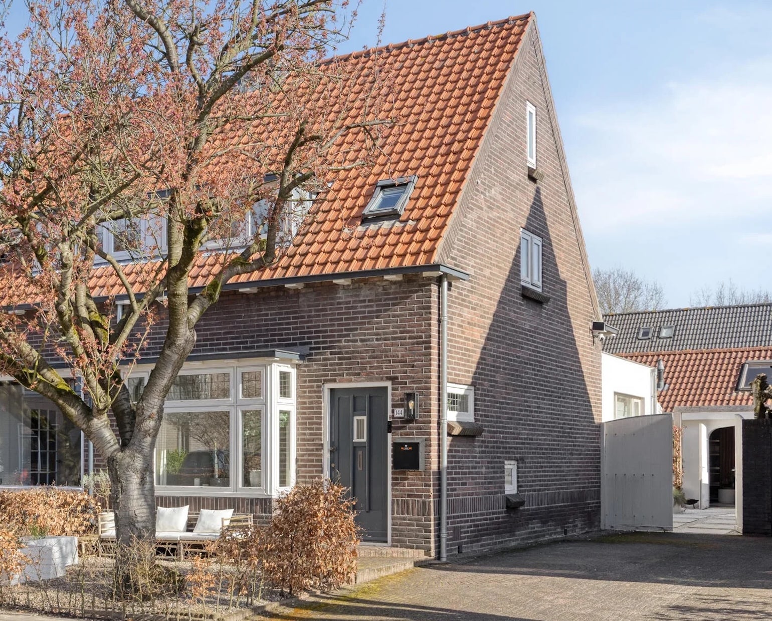 funda parel naturel interieur met mediterrane touch en een verrassende tuinkamer