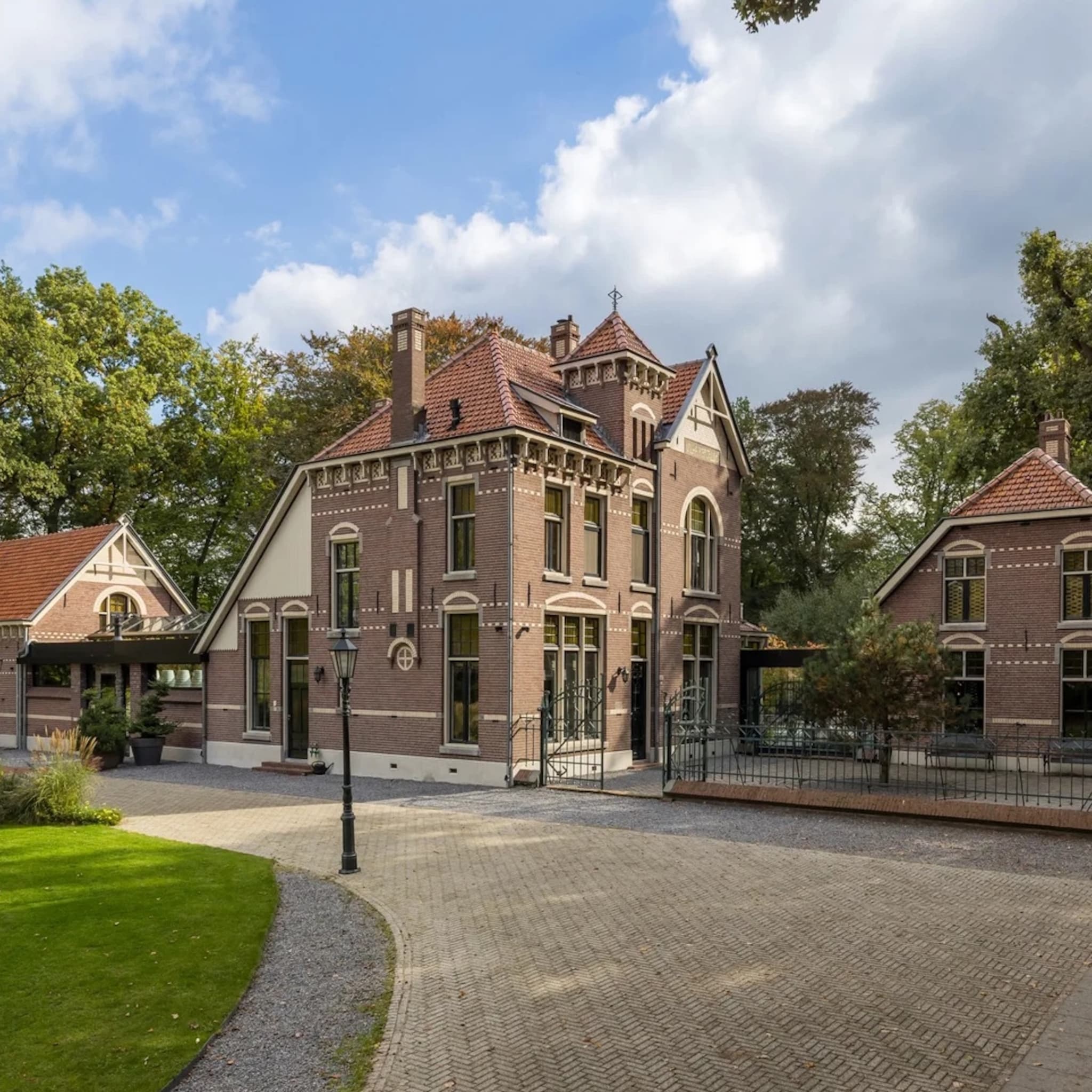 villa werelds interieur tuin eindhoven