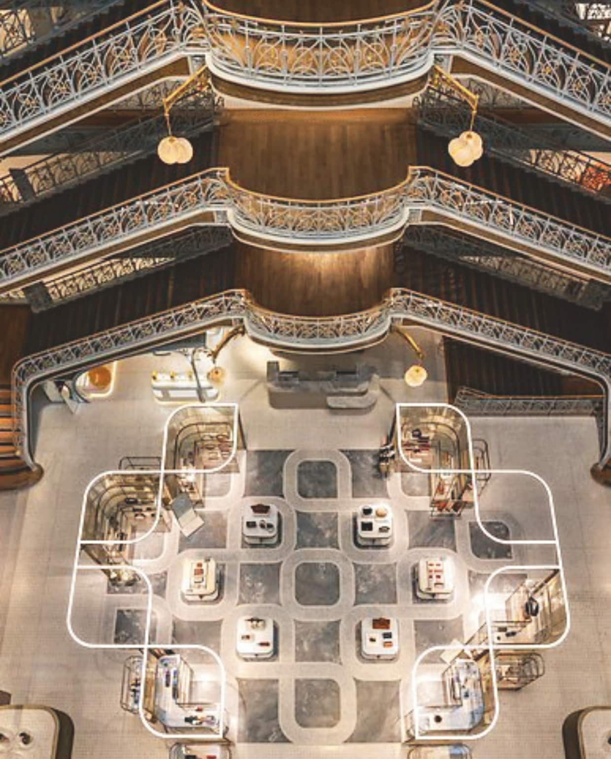 In 2021 namen ze het interieur van het Parijse icoon en warenhuis Samaritaine onder handen. vtwonen Design 04-2026 | fotografie Jérôme Galland, courtesy of Yabu Pushelberg