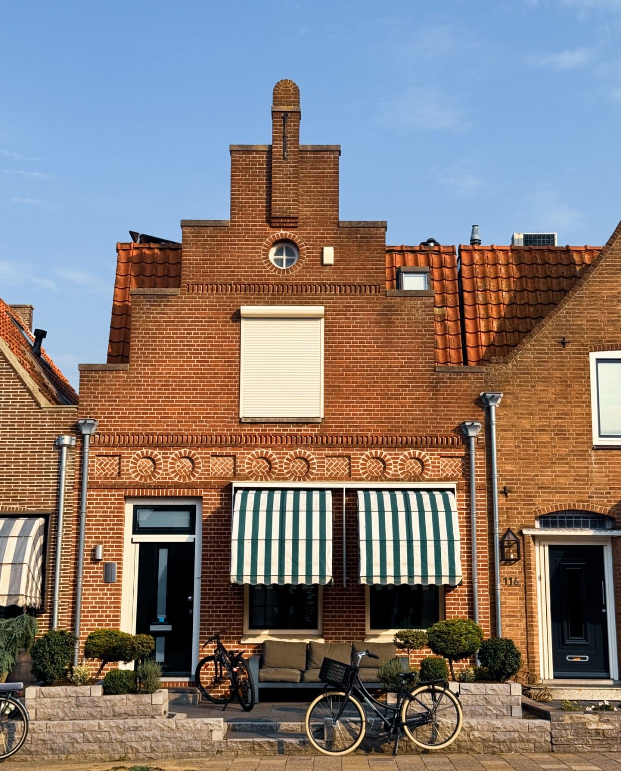 Rolluiken tegen de zon