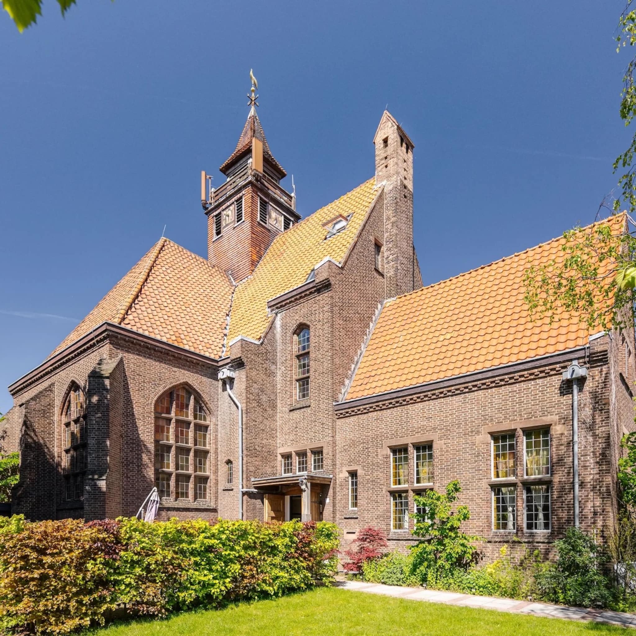 voormalige kerk ethnic chic werelds interieur