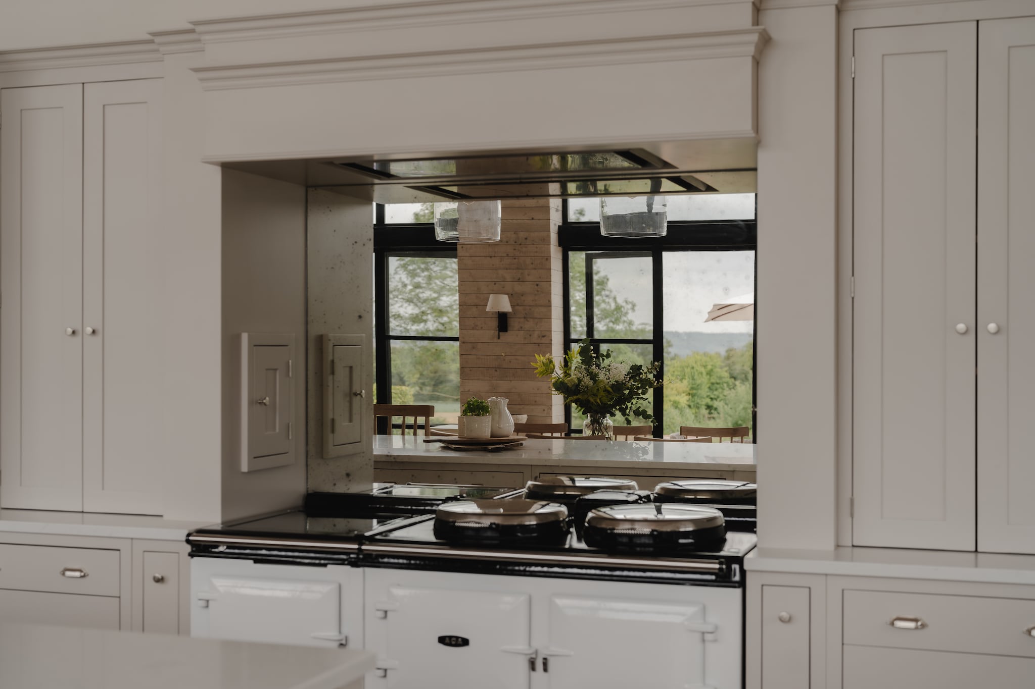 Fornuis Aga. vtwonen Landelijk 09-2026 | styling Camilla Brogaard | fotografie Joey Kendal Brown