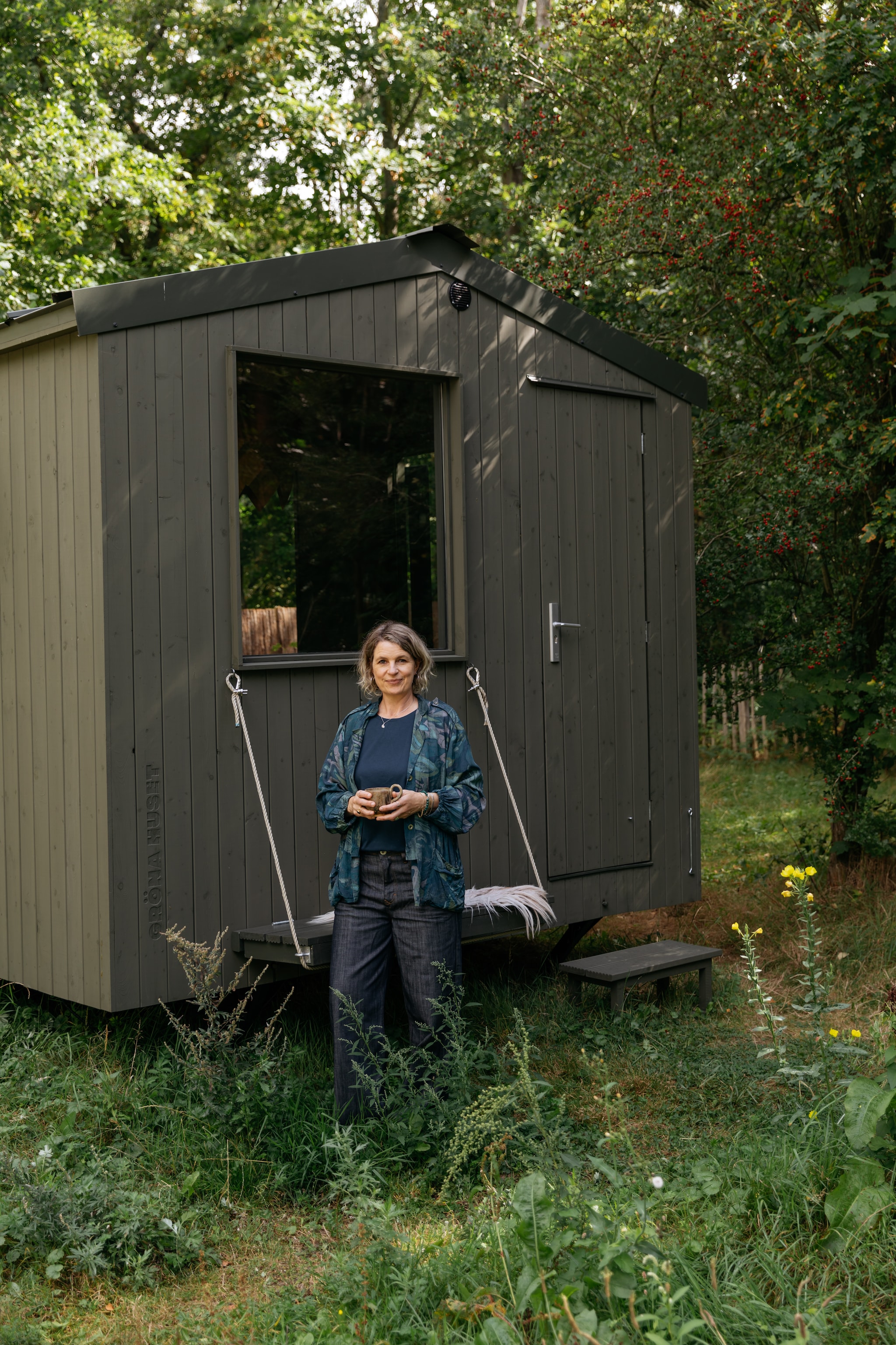 Gröna Huset tiny house vtwonen 09-2026 | fotografie On a hazy morning