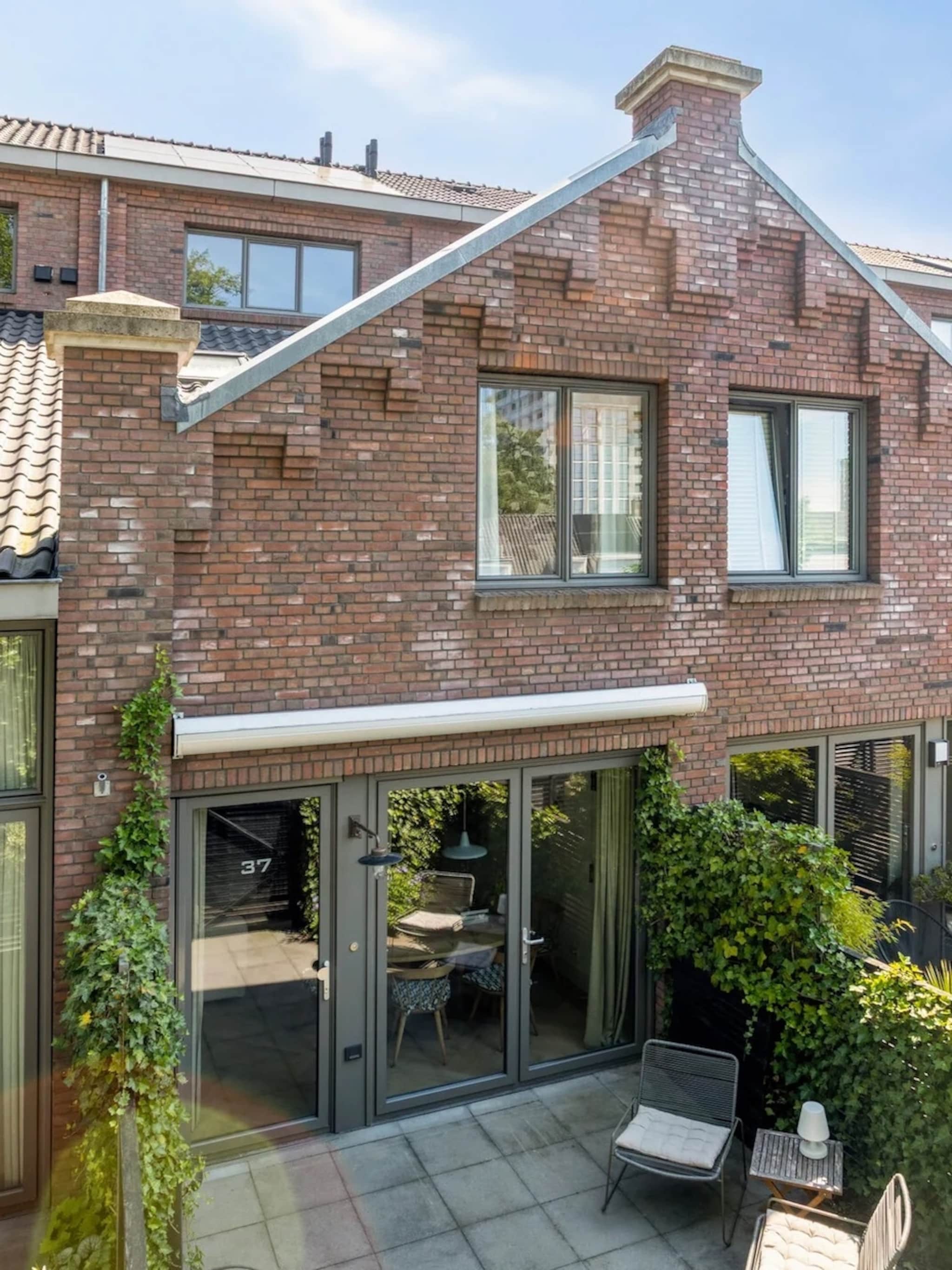 voormalige ijzergieterij woning tilburg