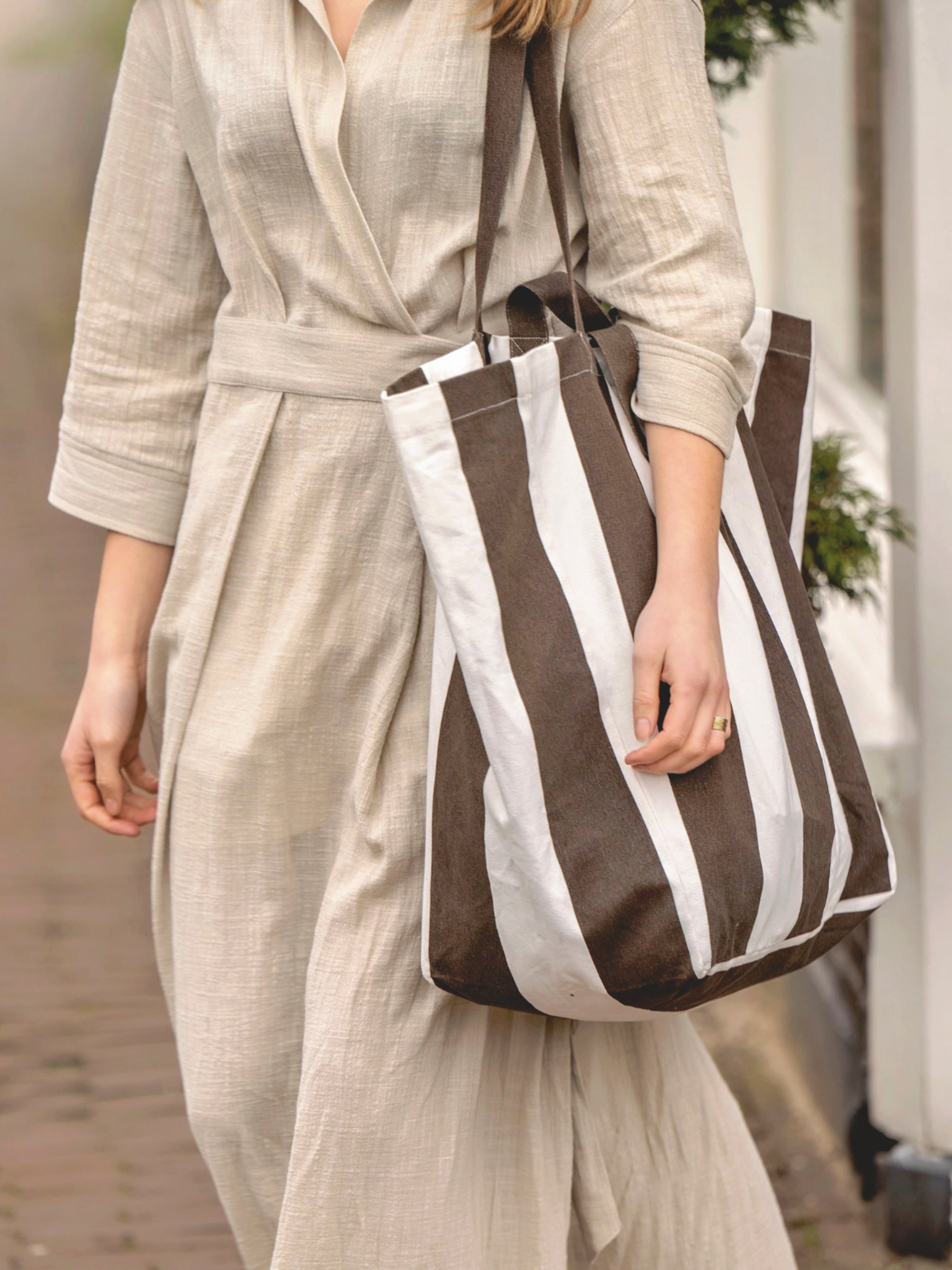 deze totebag is elke zomer onmisbaar
