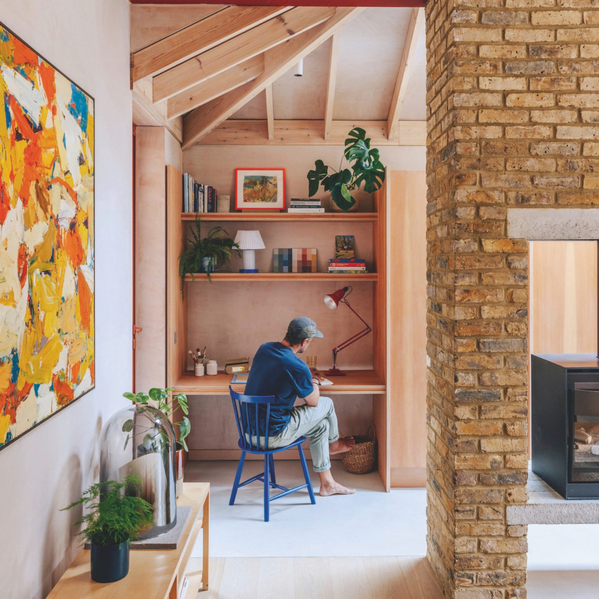 moderne uitbouw in een oud huis