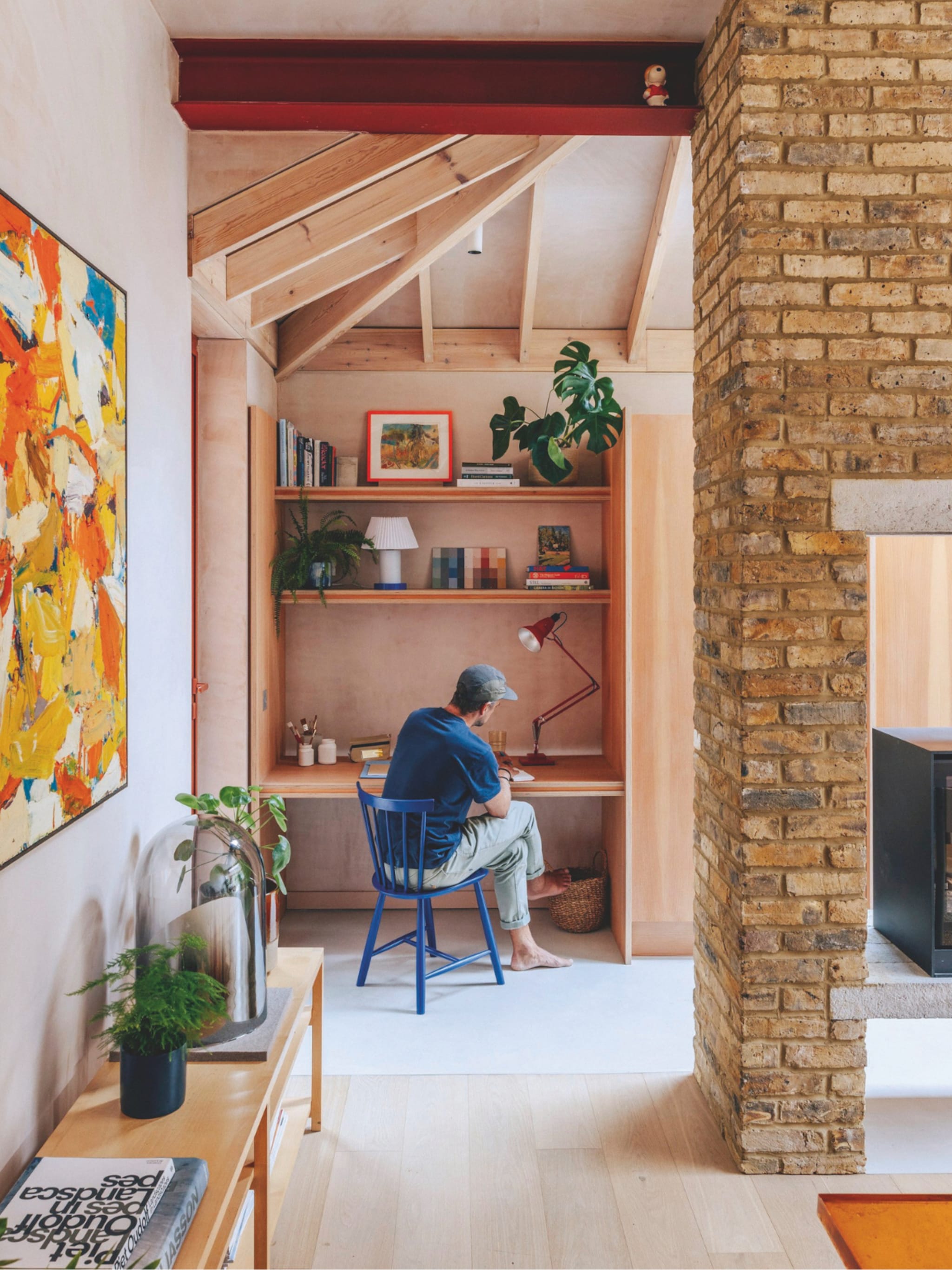 moderne uitbouw in een oud huis